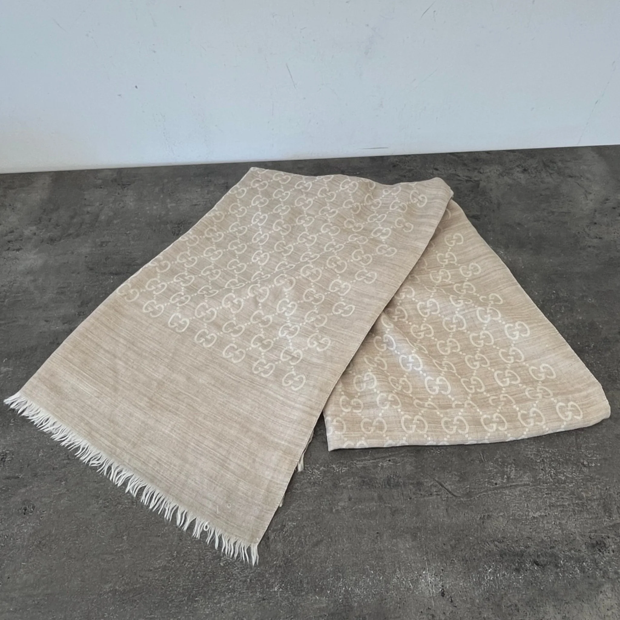 Gg Scarf Grey - Image 7