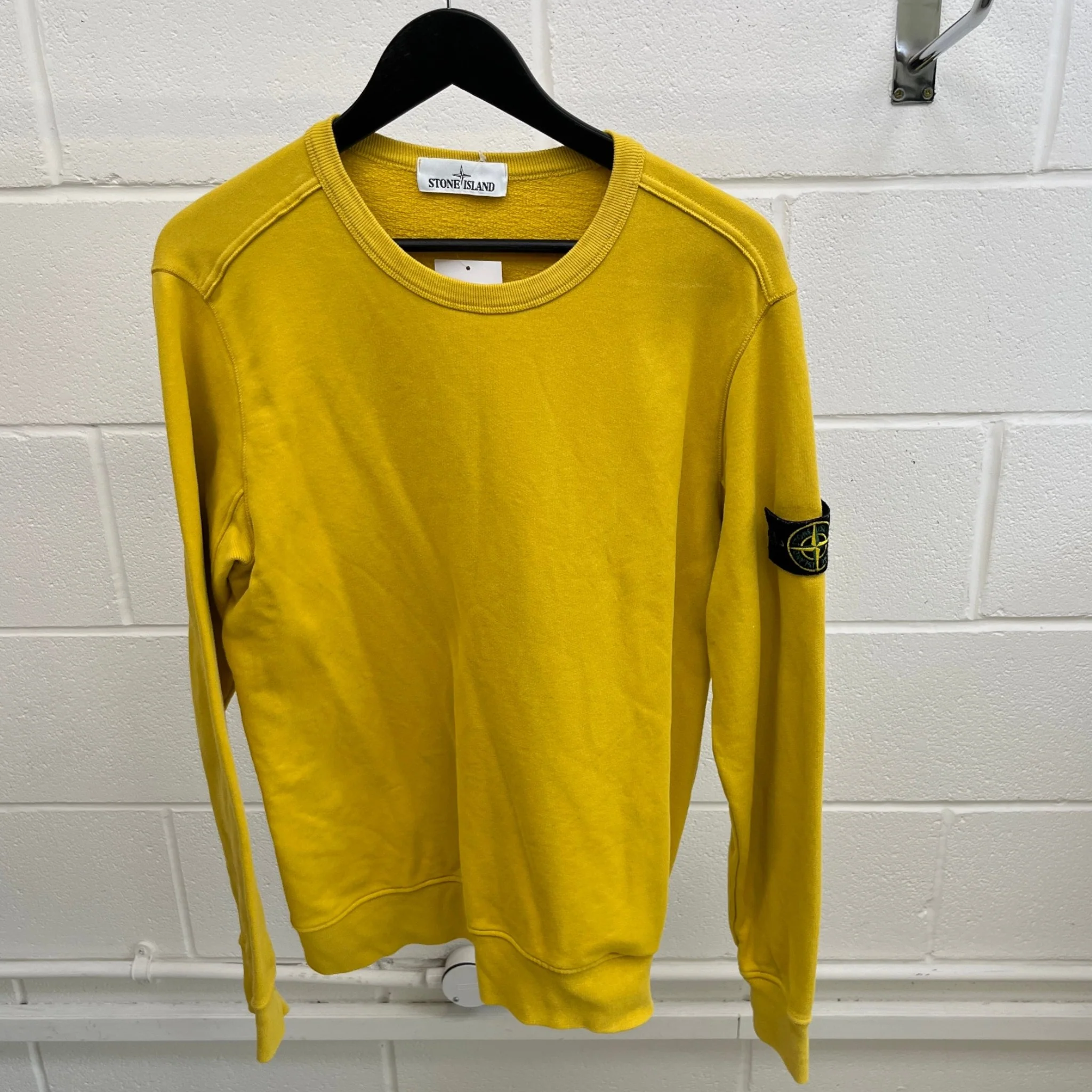 Men's Applique Logo Sweatshirt Yellow Size M - Image 8