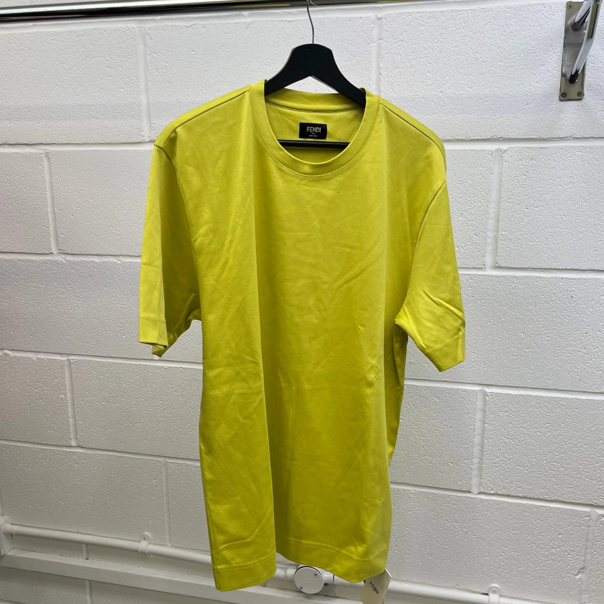 Men's Arm Pocket Logo T-Shirt Green Size M - Image 10