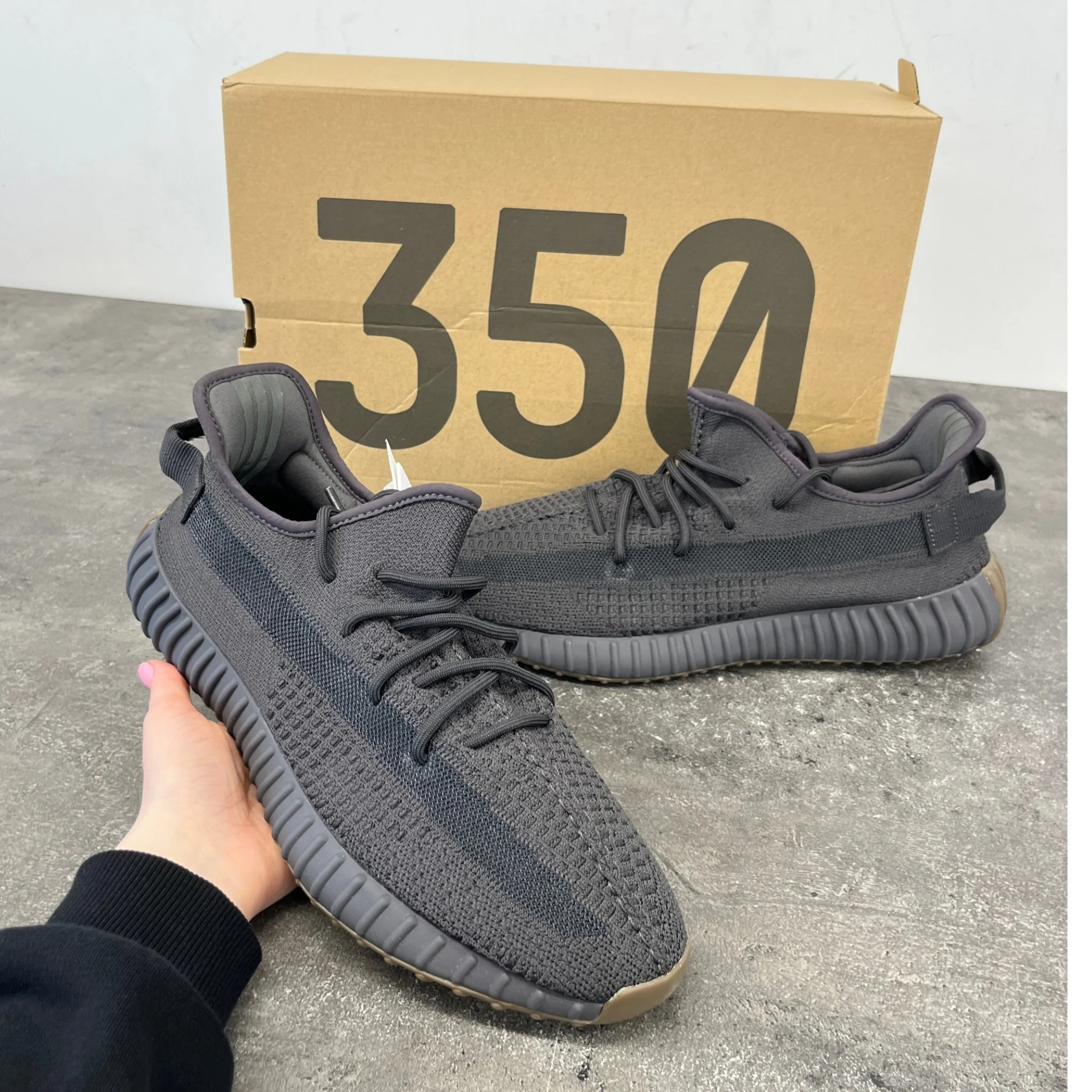 Men's Boost 350 V2 Low Trainers Black Size EU 45.5 / UK 11.5 - Image 14