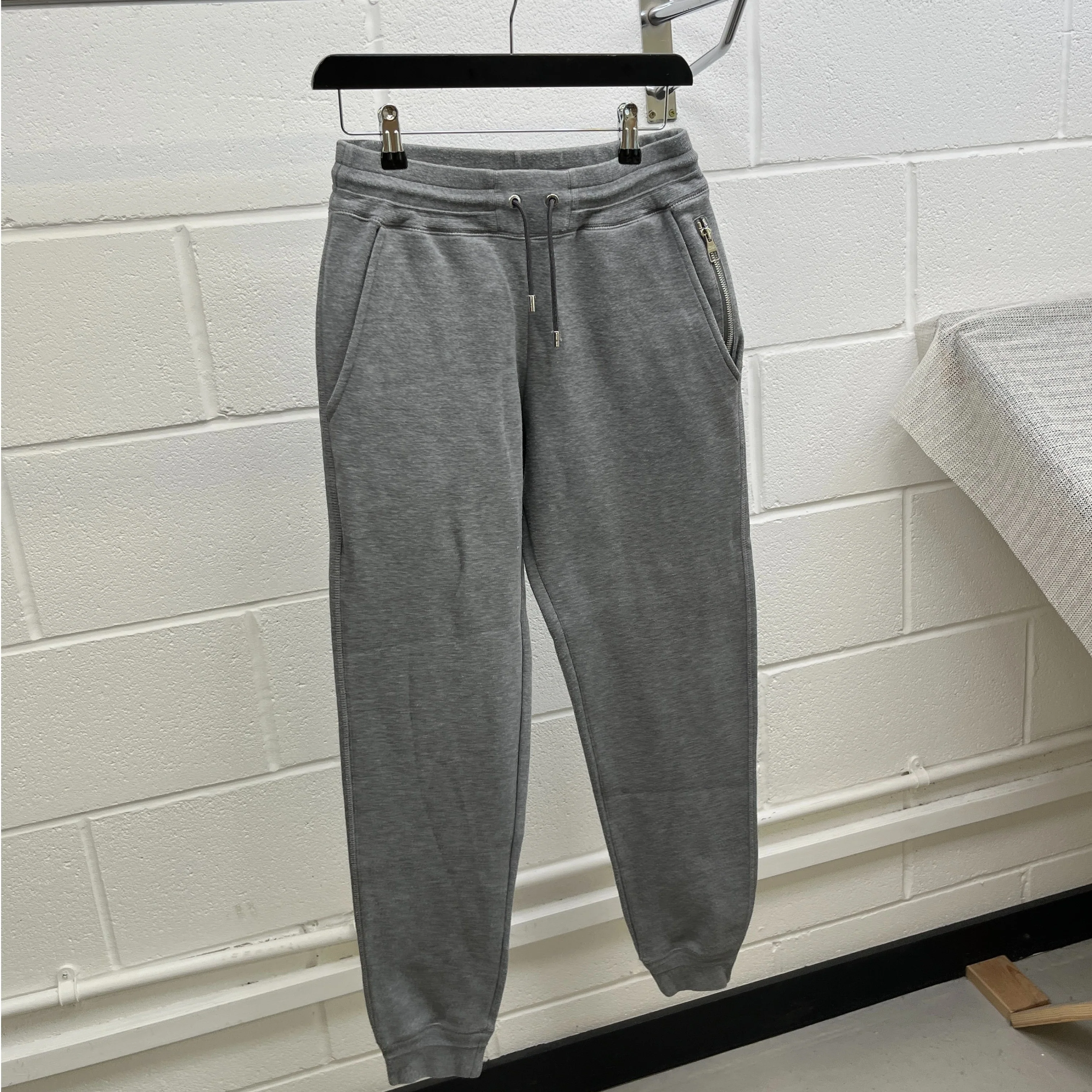 Men's Circle Logo Joggers Grey Size XS - Image 9