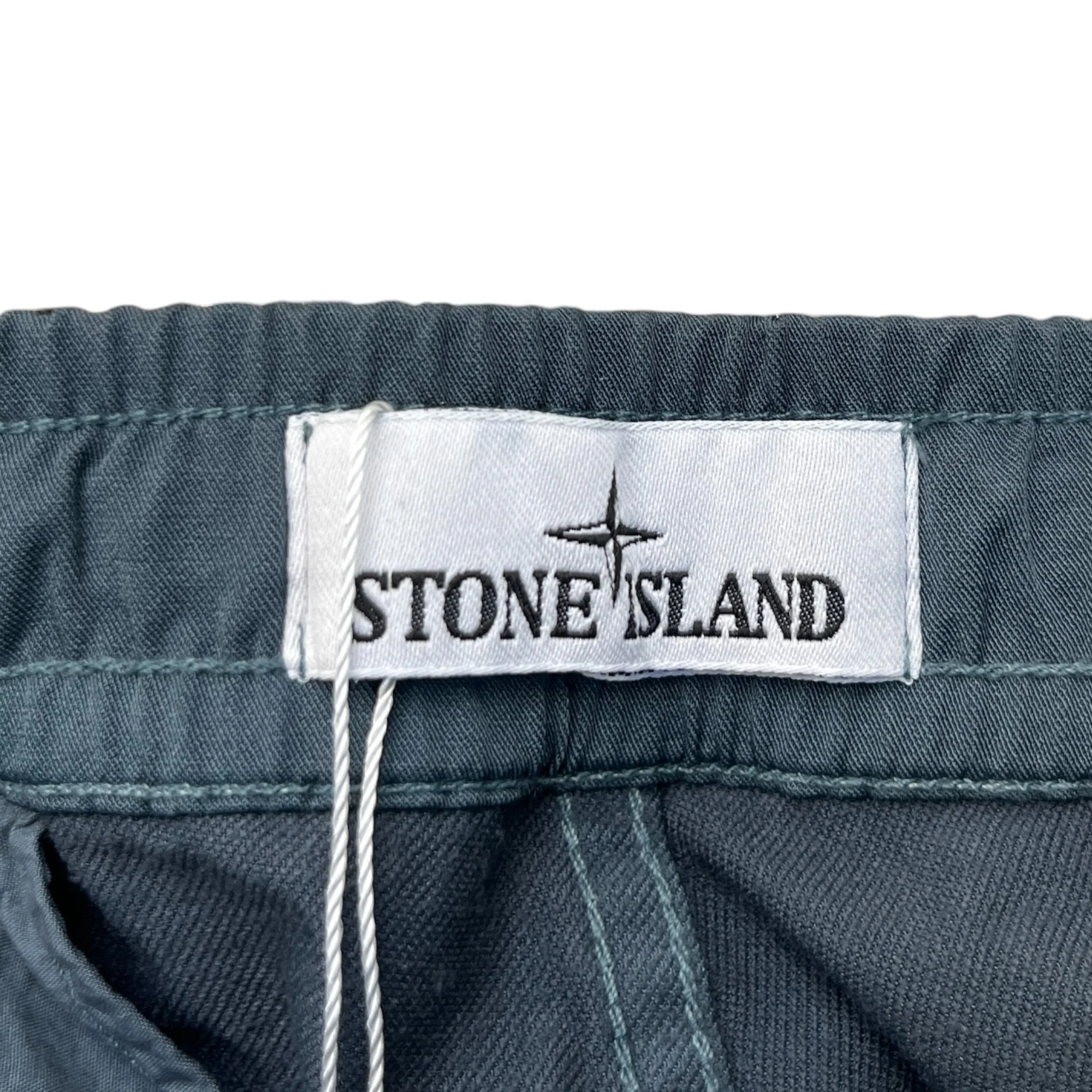 Men's Compass Logo Trousers Green Size Waist 29" - Image 9