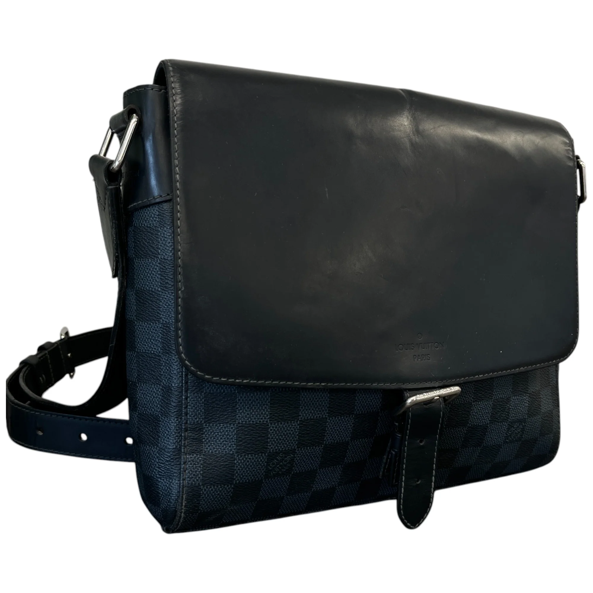 Men's Damier Colbalt Newport Bag Black - Image 3