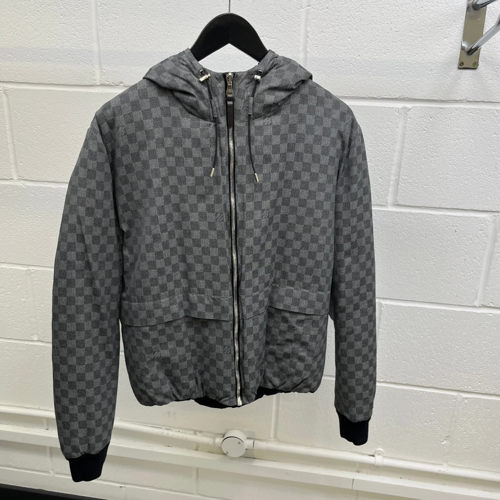 Men's Damier Graphite Reversible Down Jacket Black Size IT 48 / M - Image 14
