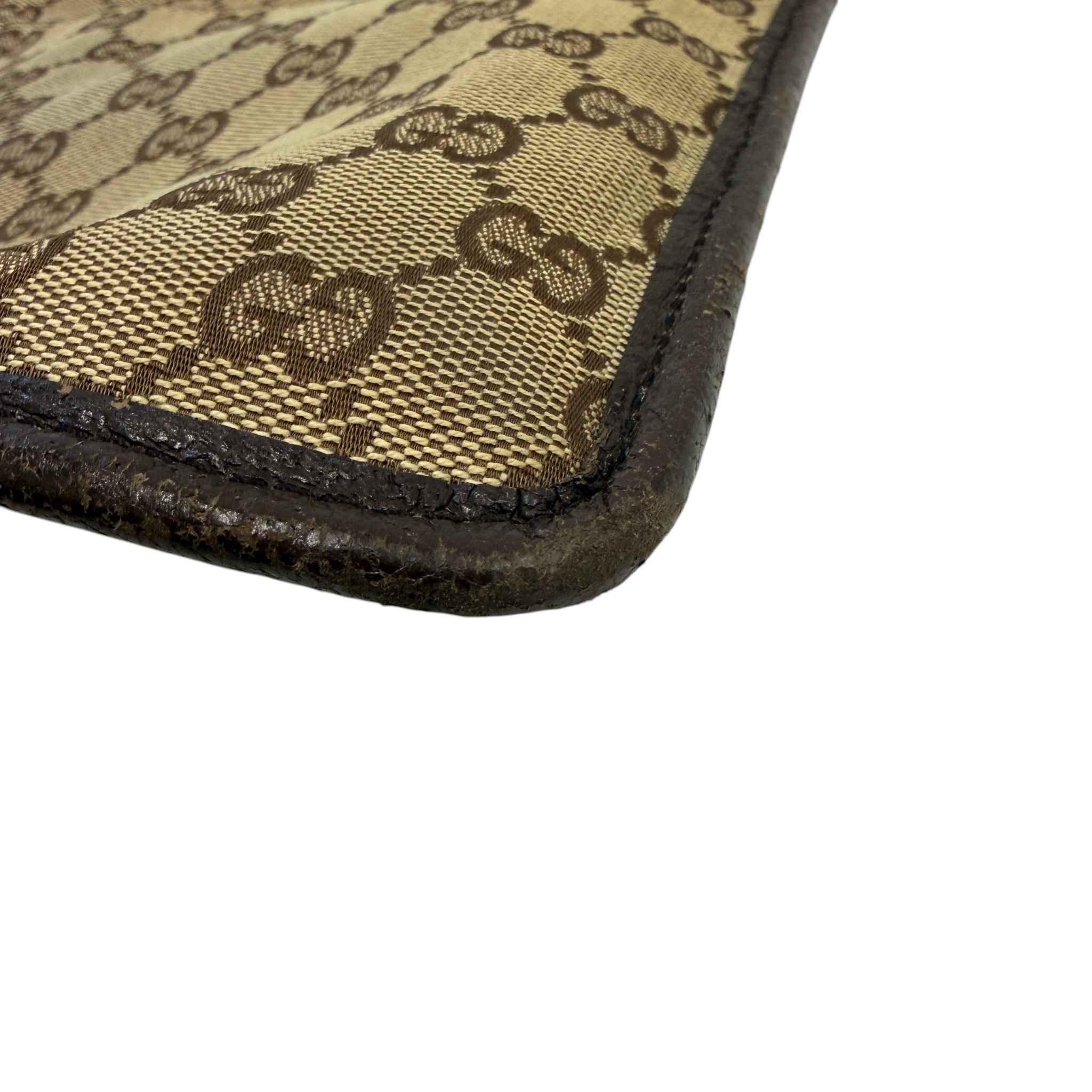 Men's Gg Supreme Crossbody Bag Brown - Image 11