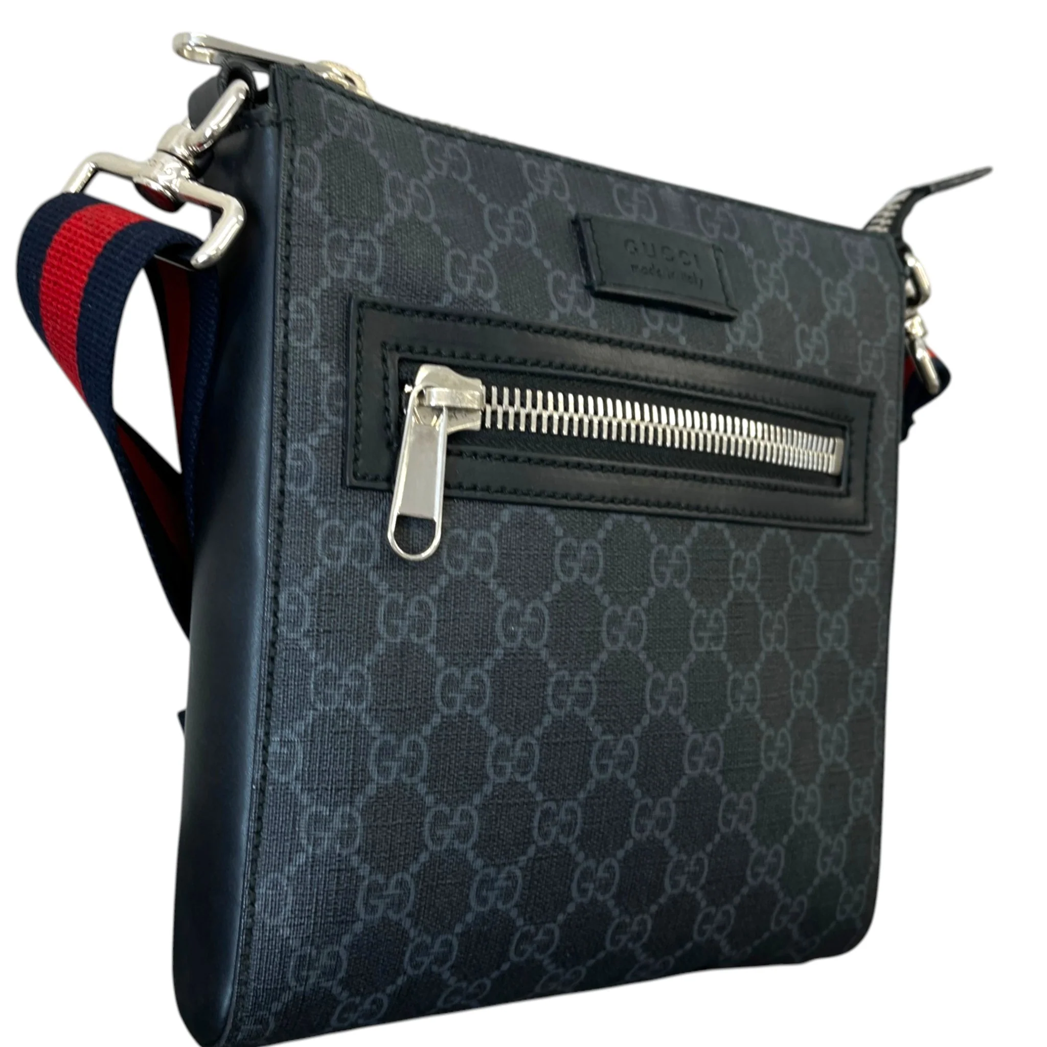 Men's Gg Supreme Messenger Bag Black - Image 3