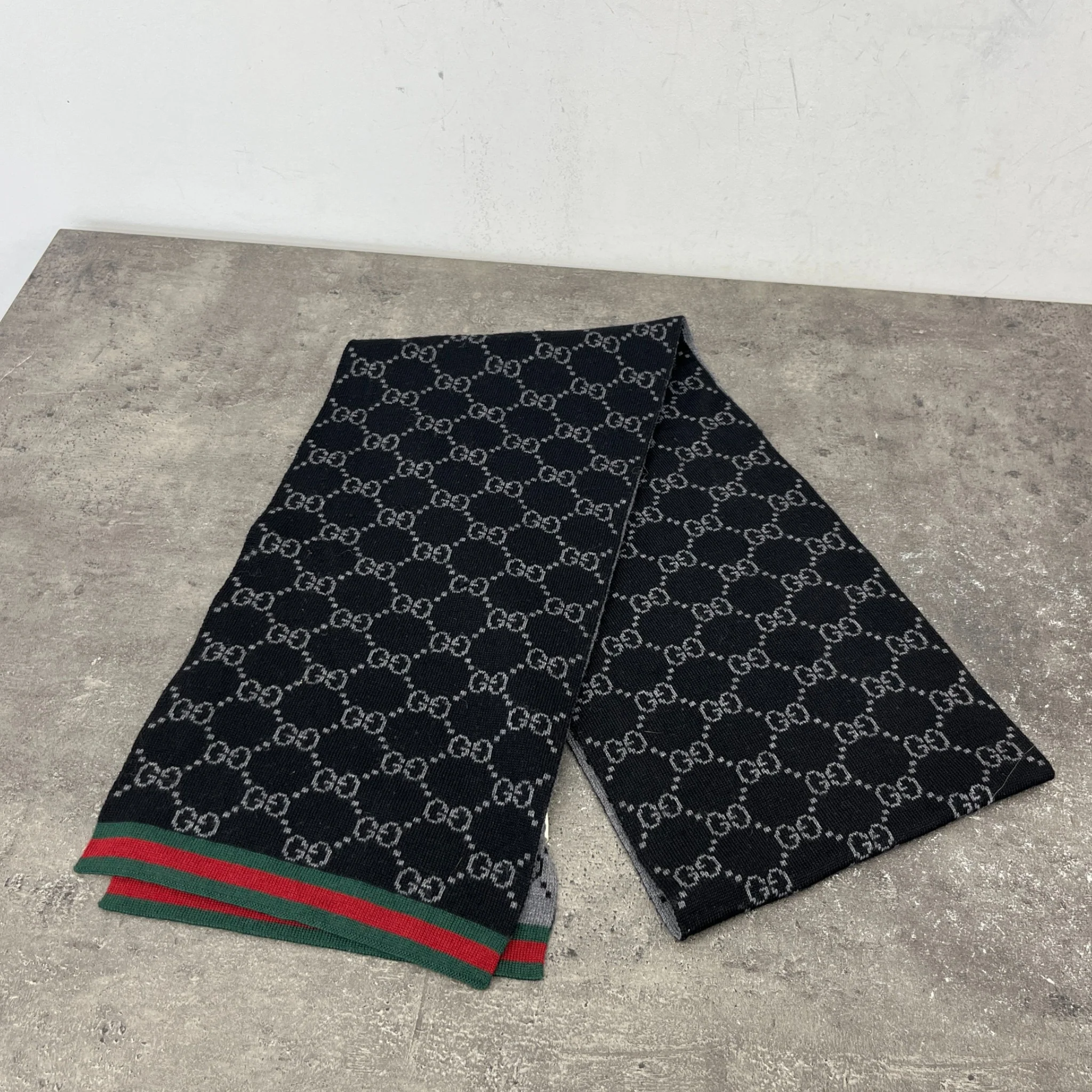 Men's Gg Supreme Web Scarf Black - Image 7