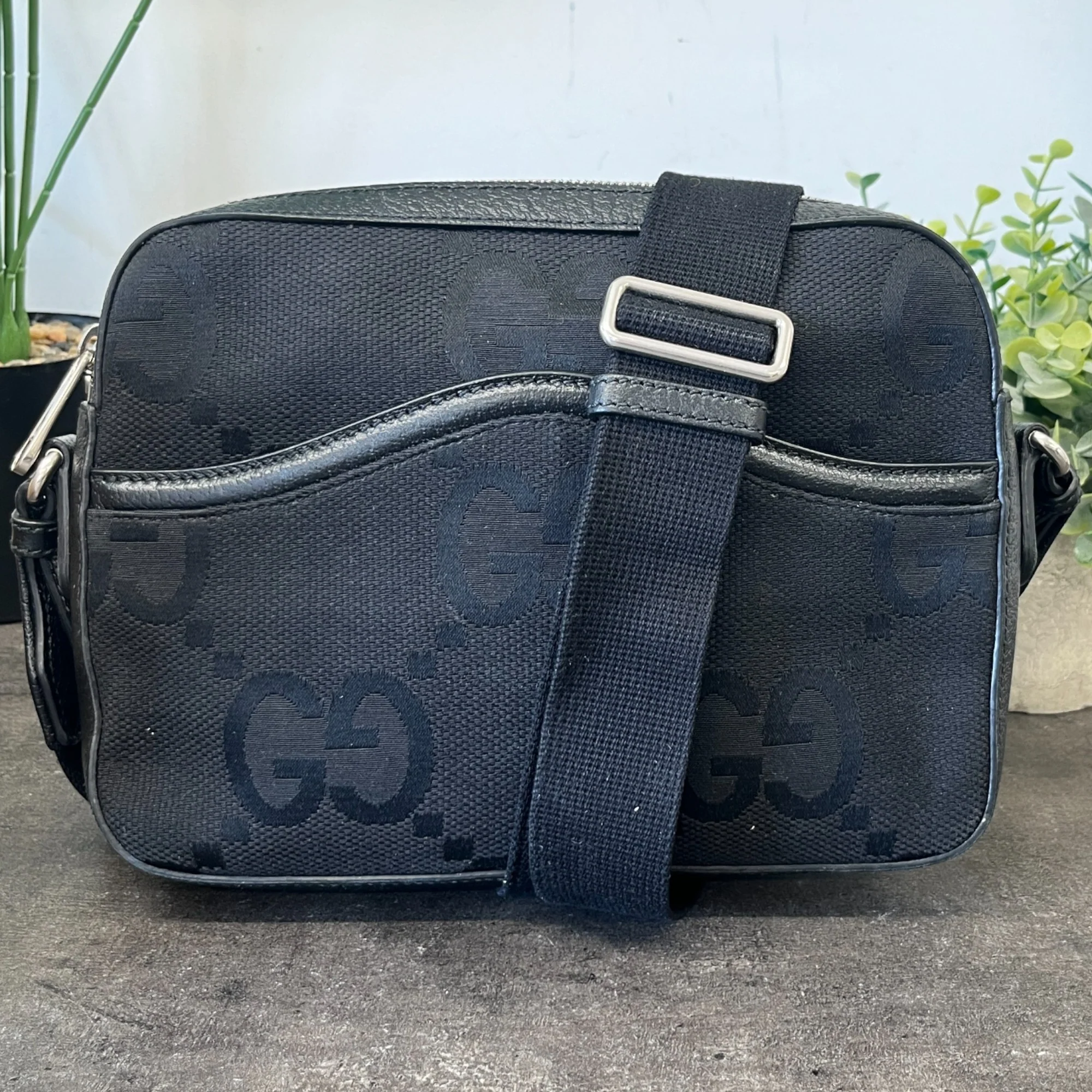 Men's Jumbo Gg Messenger Bag Black - Image 13