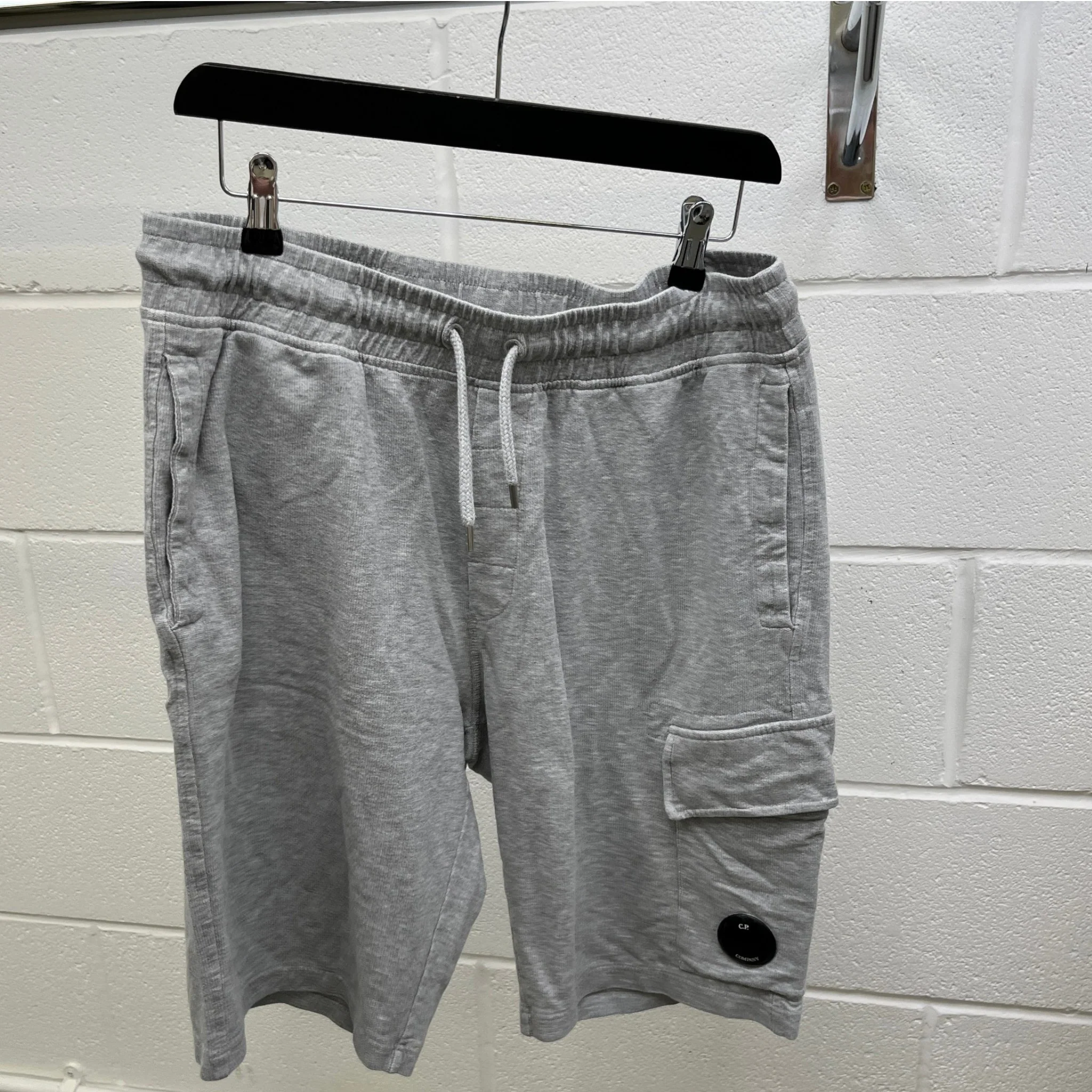 Men's Lens Logo Shorts Grey Size XL - Image 8