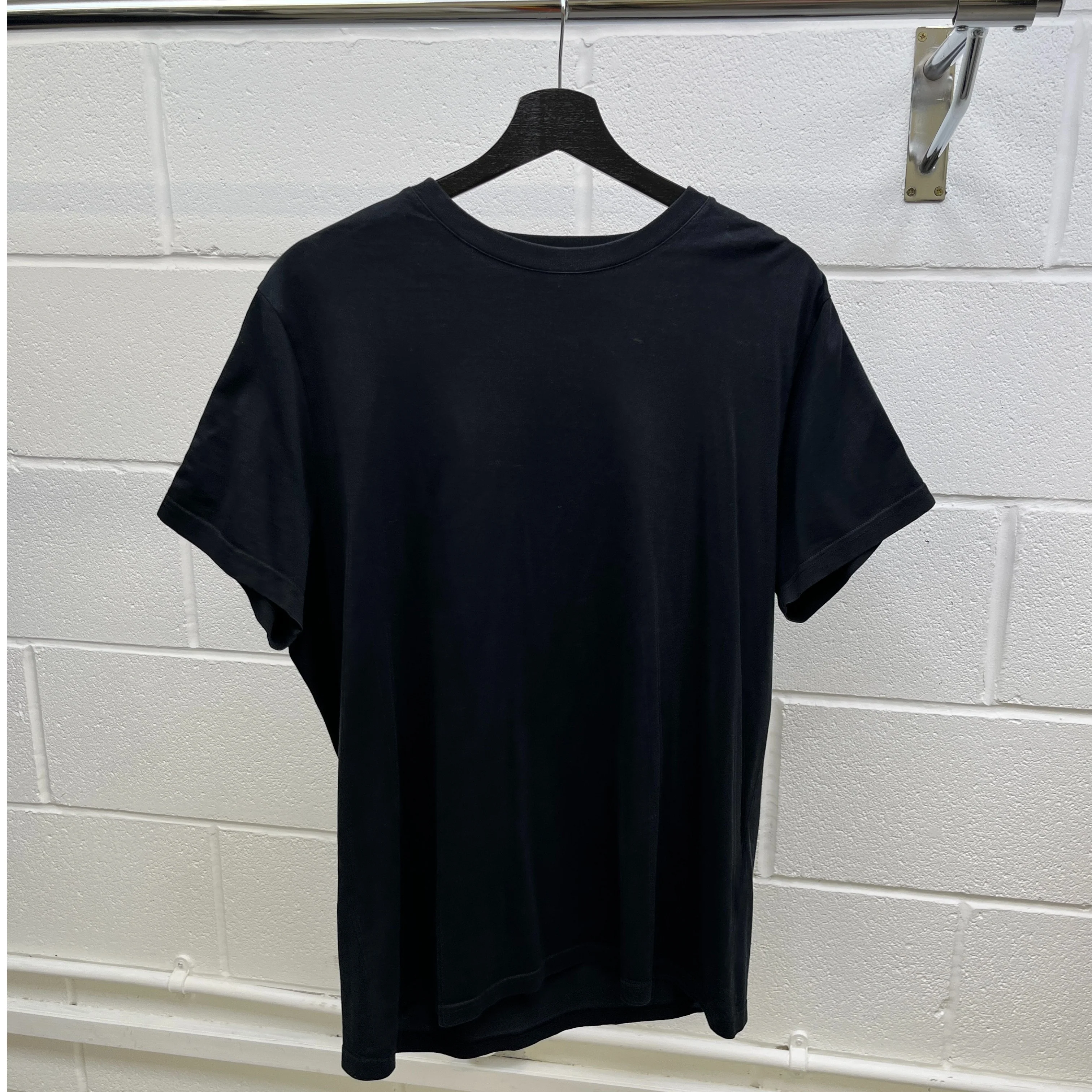 Men's Logo Tape T-Shirt Black Size S - Image 7