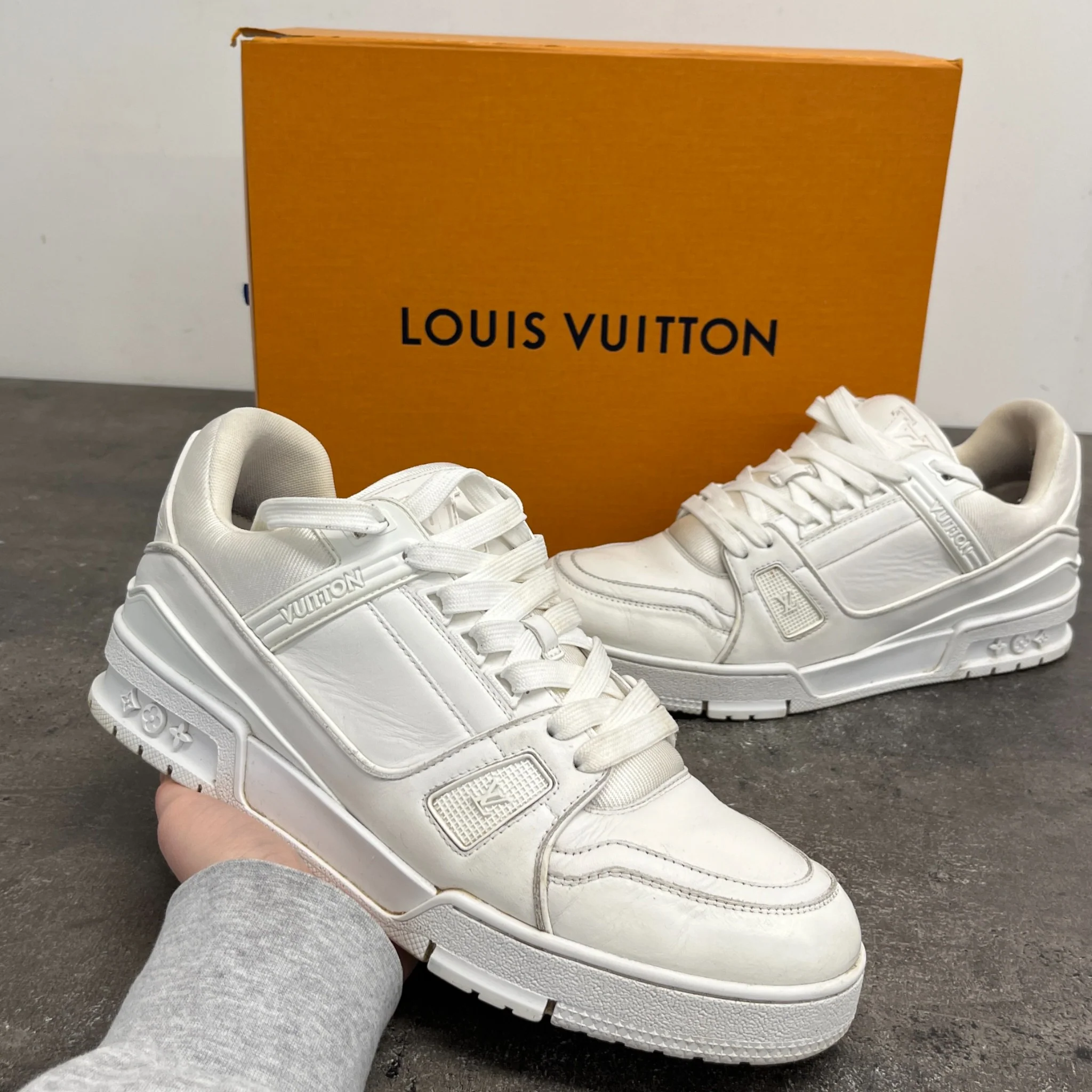 Men's Lv Low Trainers White Size EU 42 / UK 8 - Image 12