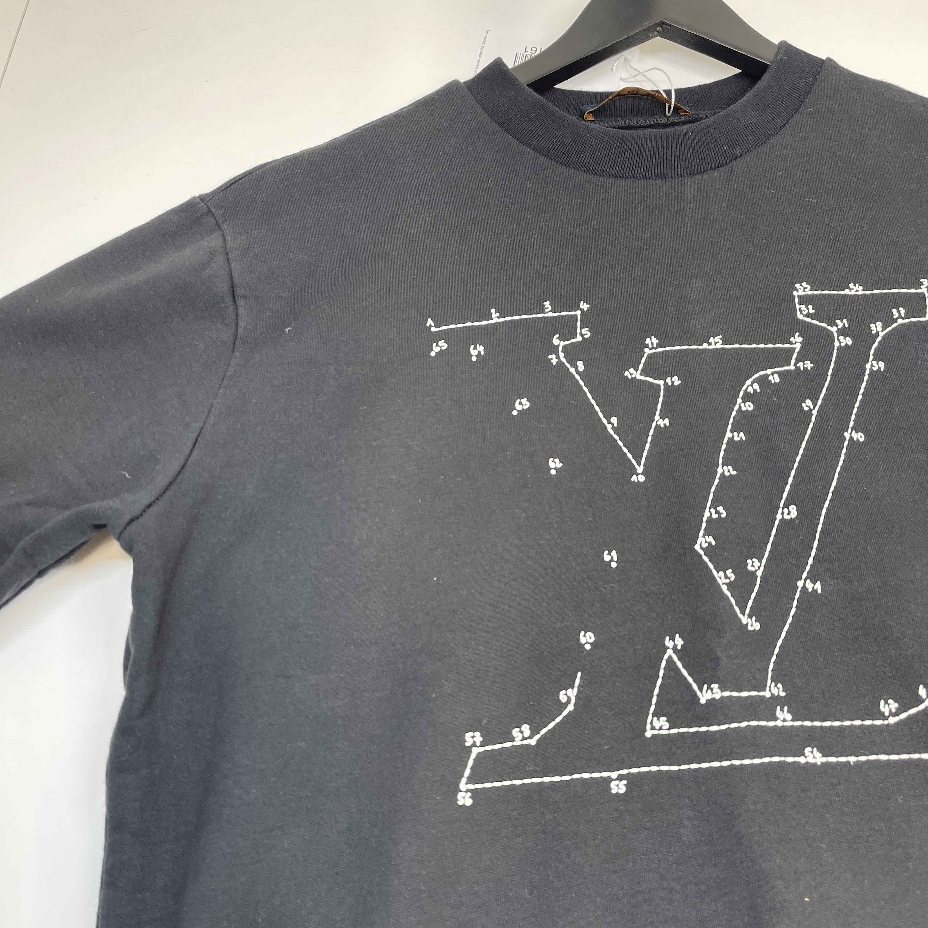 Men's Lv Stitch Logo Jumper Black Size S - Image 9