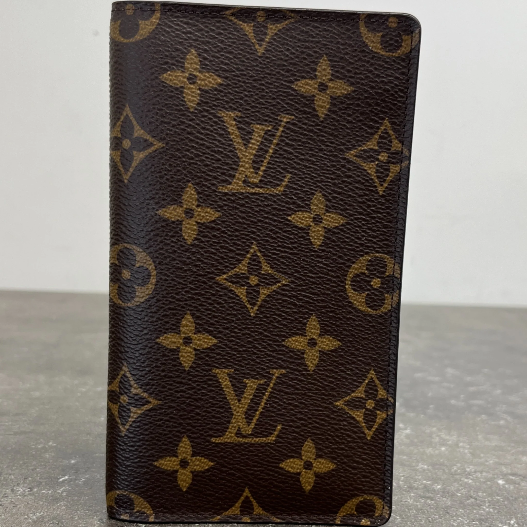 Men's Monogram Bifold Wallet Brown - Image 9