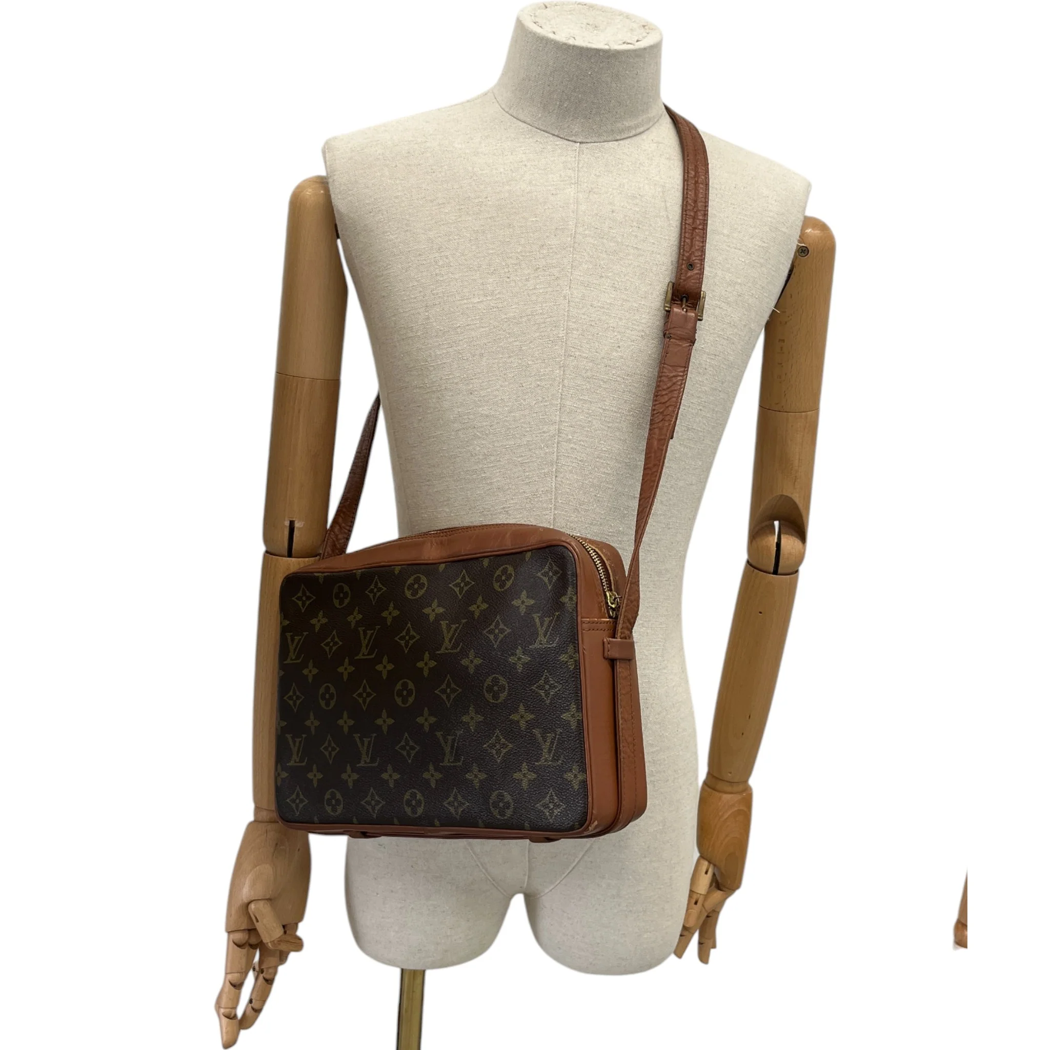 Men's Monogram Sac Bandouliere Bag Brown - Image 2