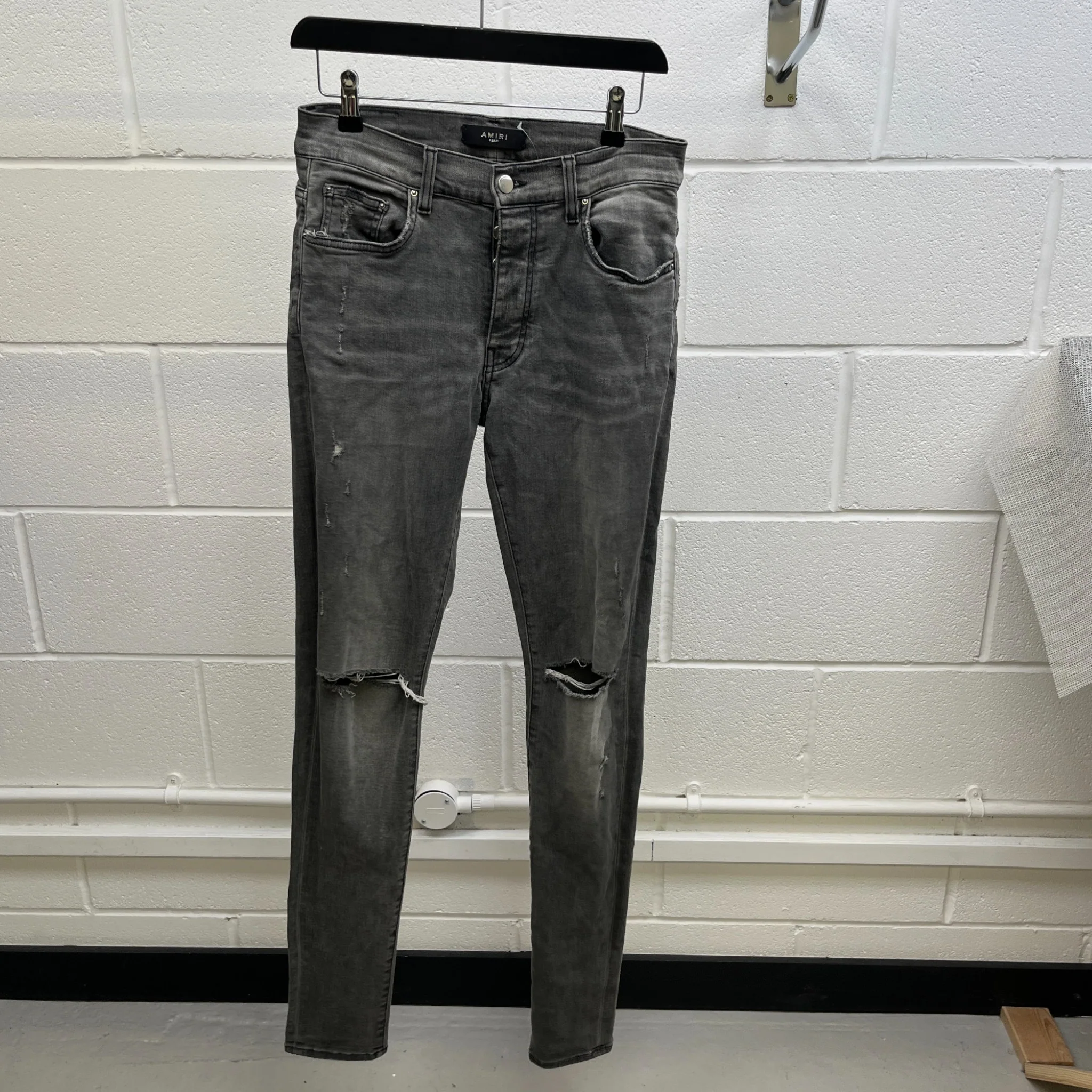 Men's Mx1 Distressed Jeans Grey Size Waist 31" - Image 9