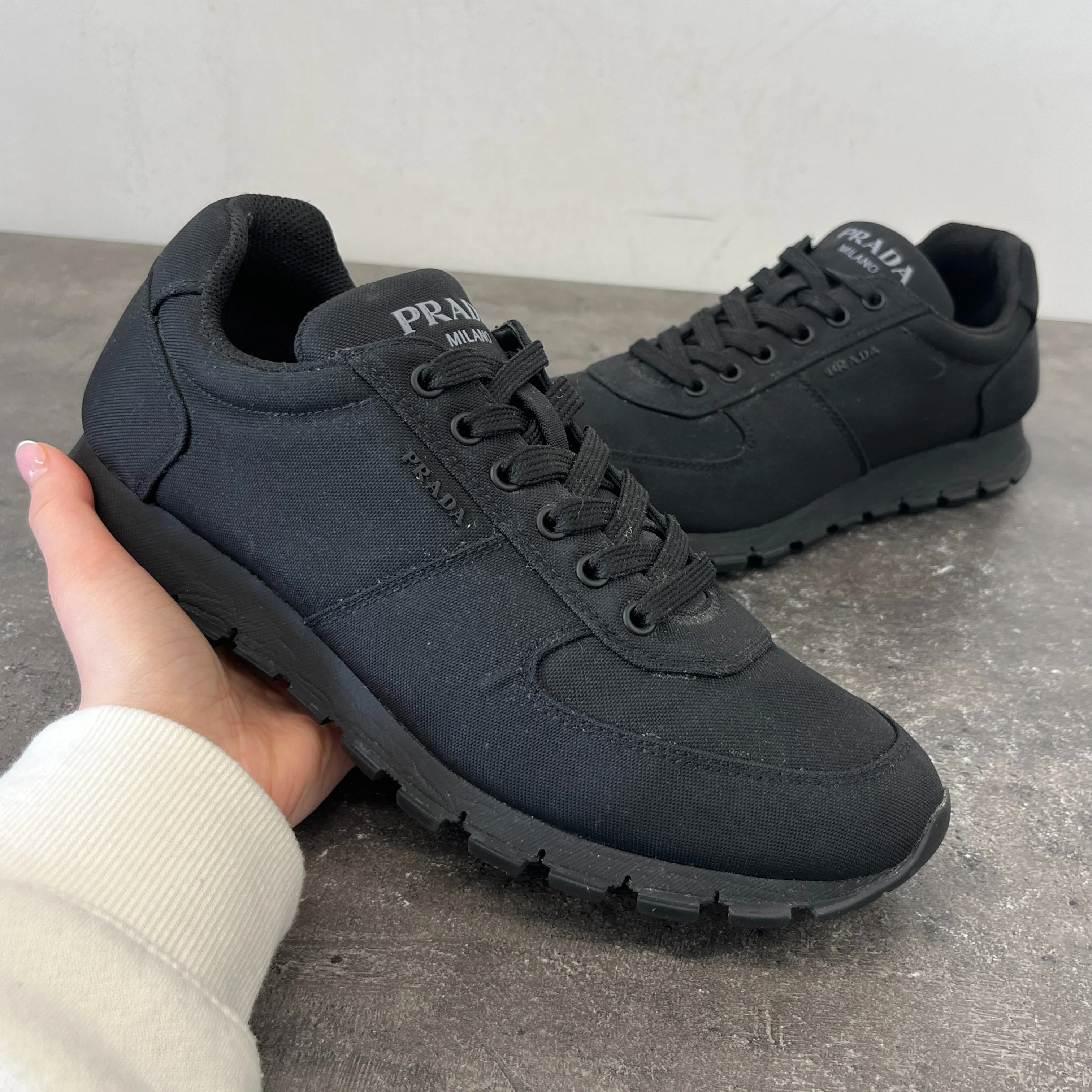 Men's Nylon Logo Low Trainers Black Size EU 41 / UK 7 - Image 12