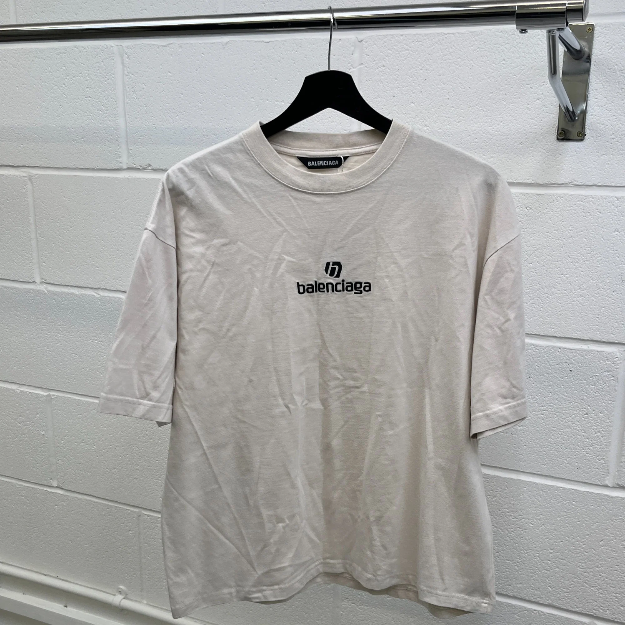 Men's Oversized Embroidered Logo T-Shirt Cream Size XS - Image 9