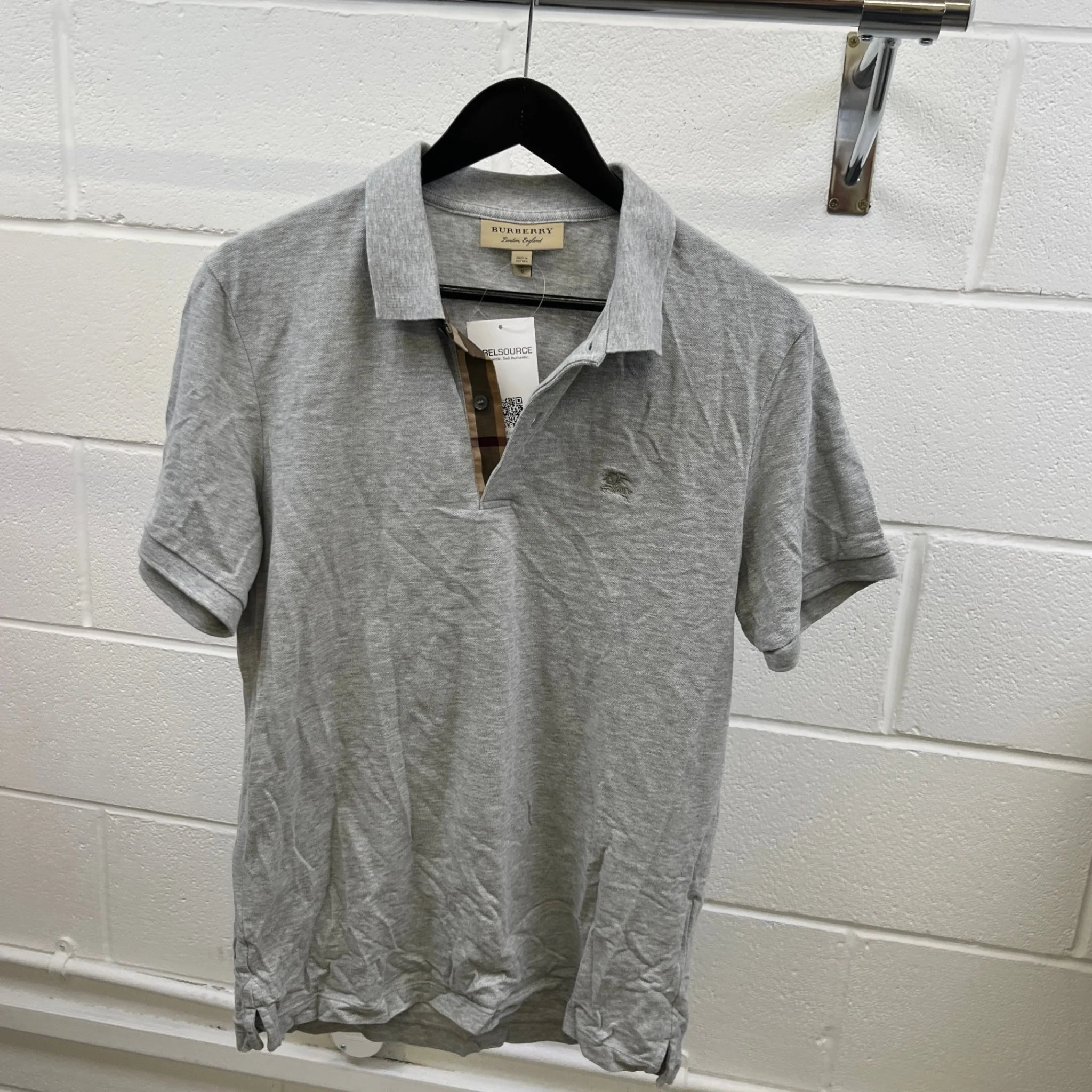 Men's Plaque Logo Polo Shirt Grey Size L - Image 8