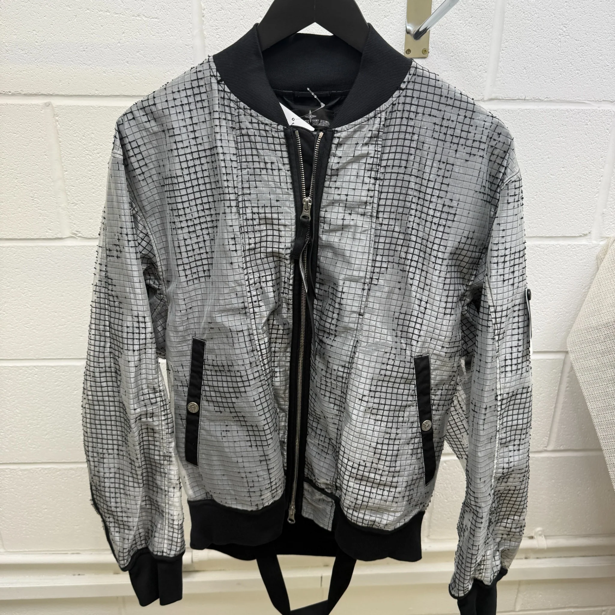 Men's Shadow Project Applique Logo Jacket Grey Size M - Image 11