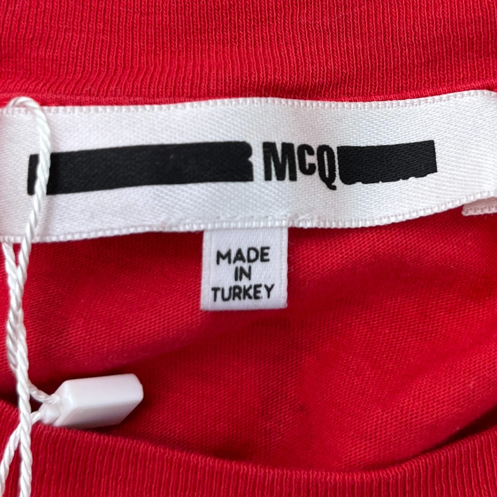 Men's Swallow Logo T-Shirt Red Size S - Image 7