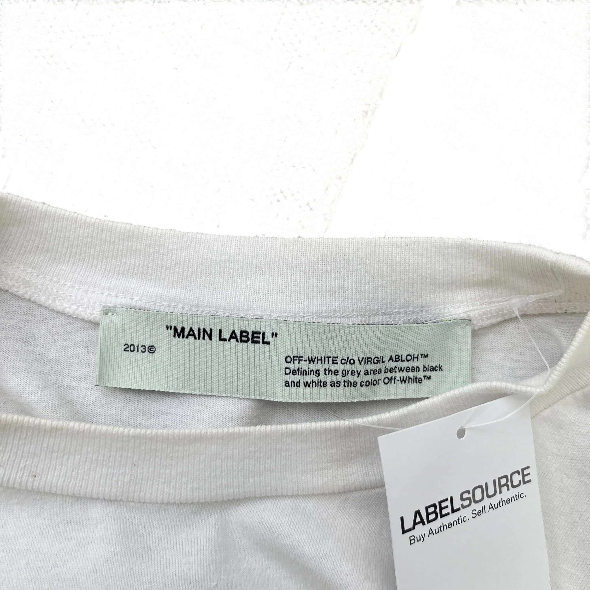 Men's Tape Arrows T-Shirt White Size XS - Image 6