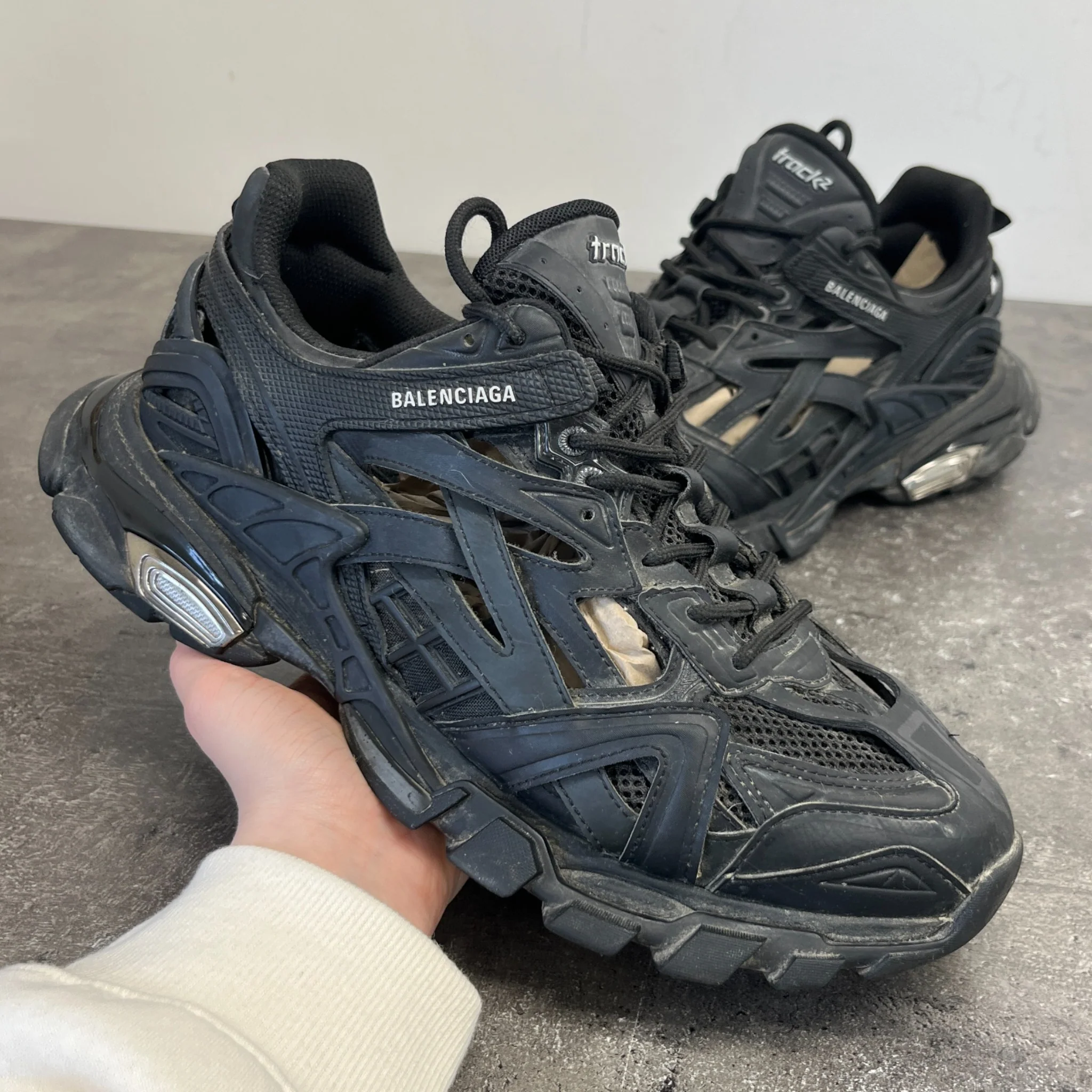 Men's Track.2 Low Trainers Black Size EU 44 / UK 10 - Image 12
