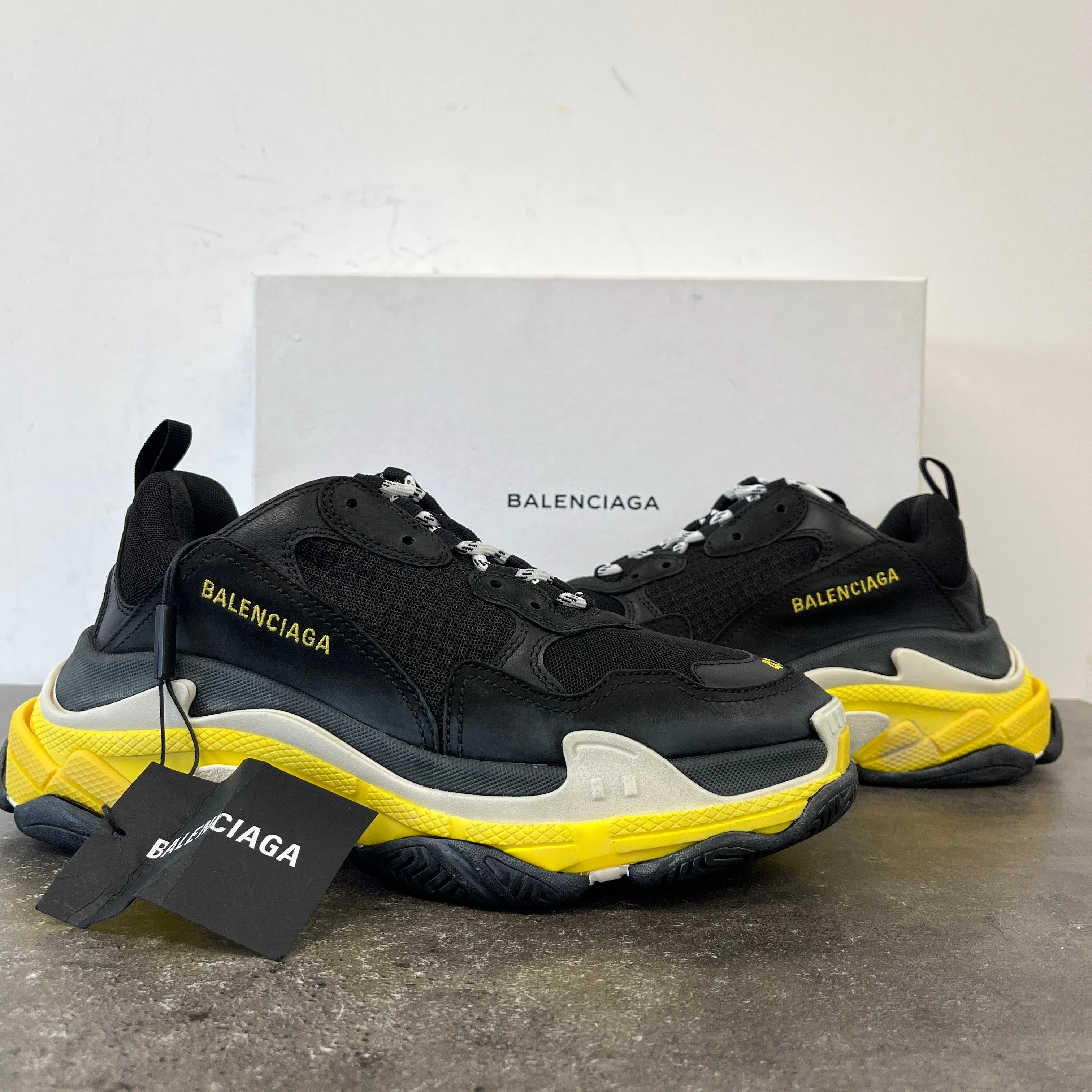 Men's Triple S Low Trainers Black Size EU 41 / UK 7 - Image 12