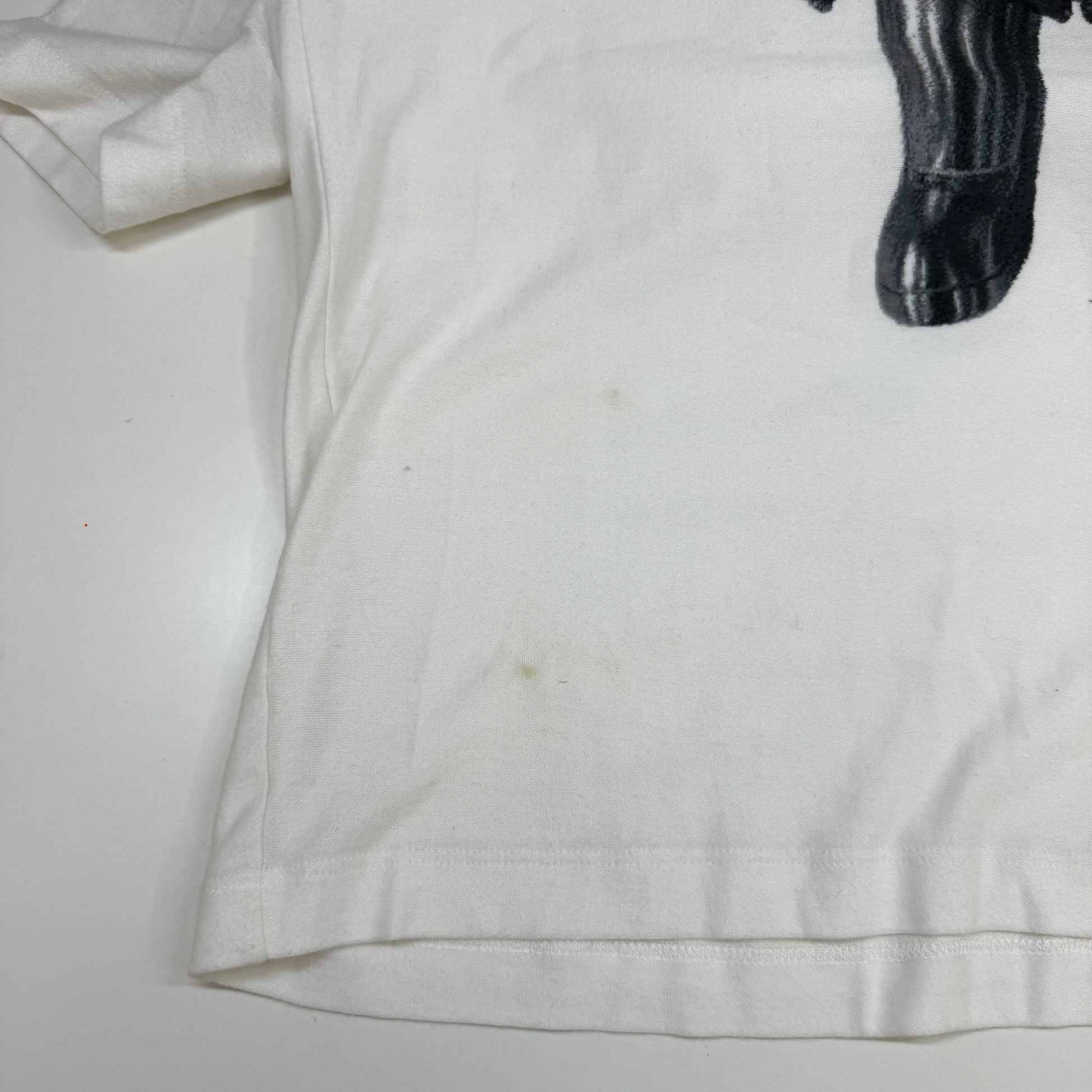 Men's Velor Astronaut Graphic T-Shirt White Size S - Image 9
