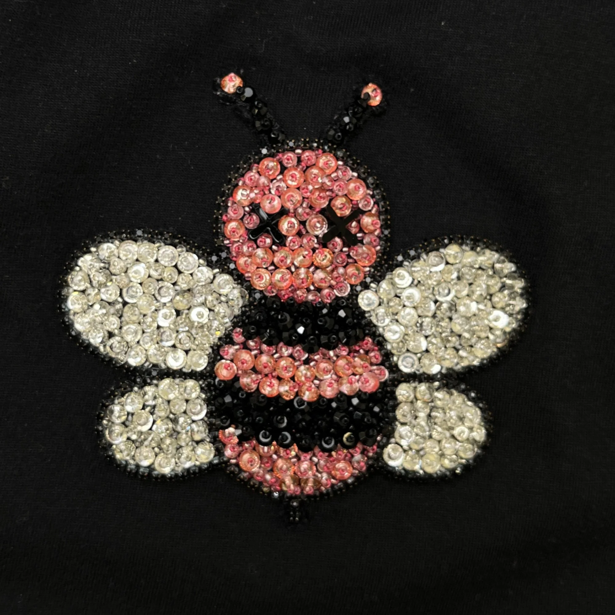 Men's X Kaws Crystal Bee T-Shirt Black Size M - Image 5
