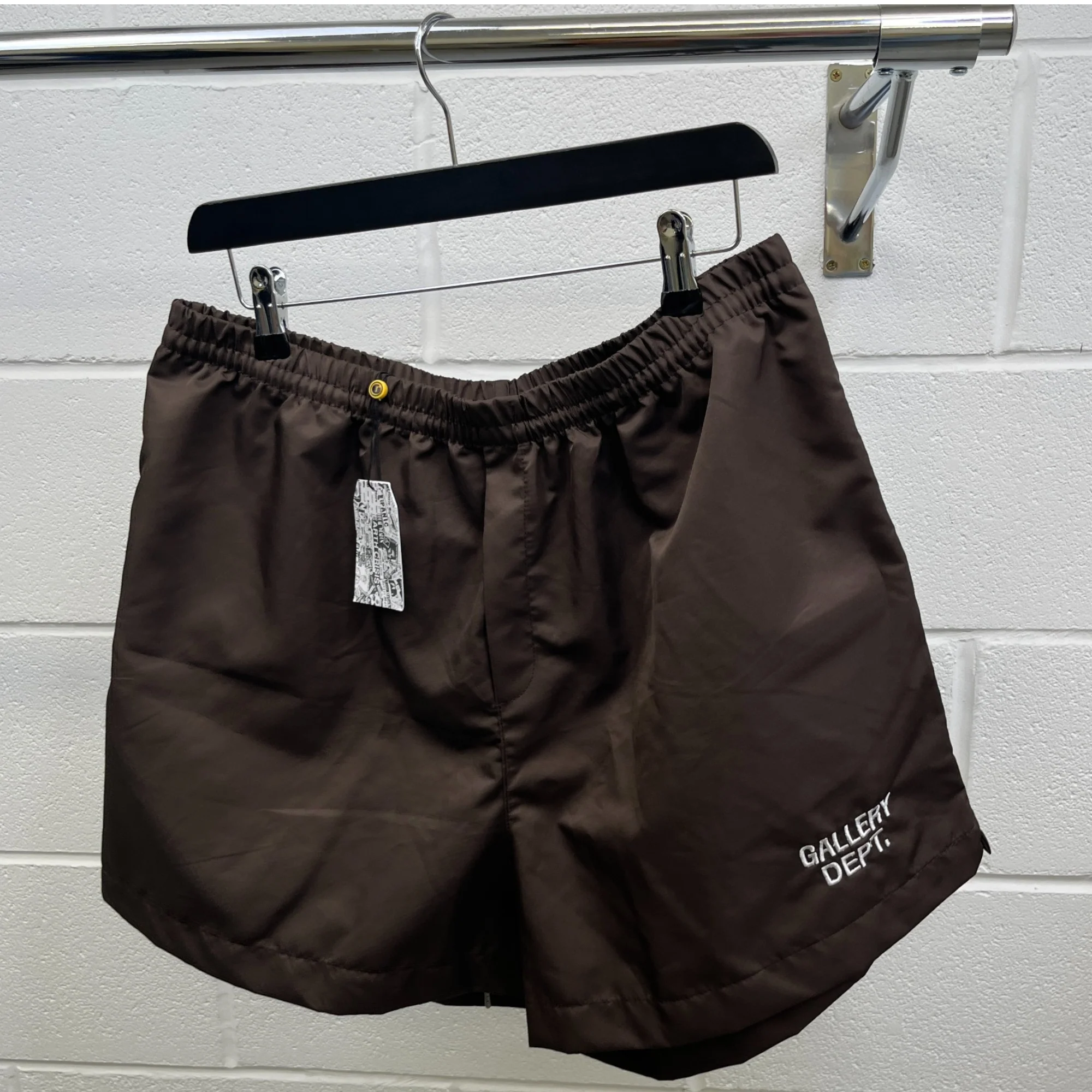 Men's Zuma Shorts Brown Size XL - Image 10