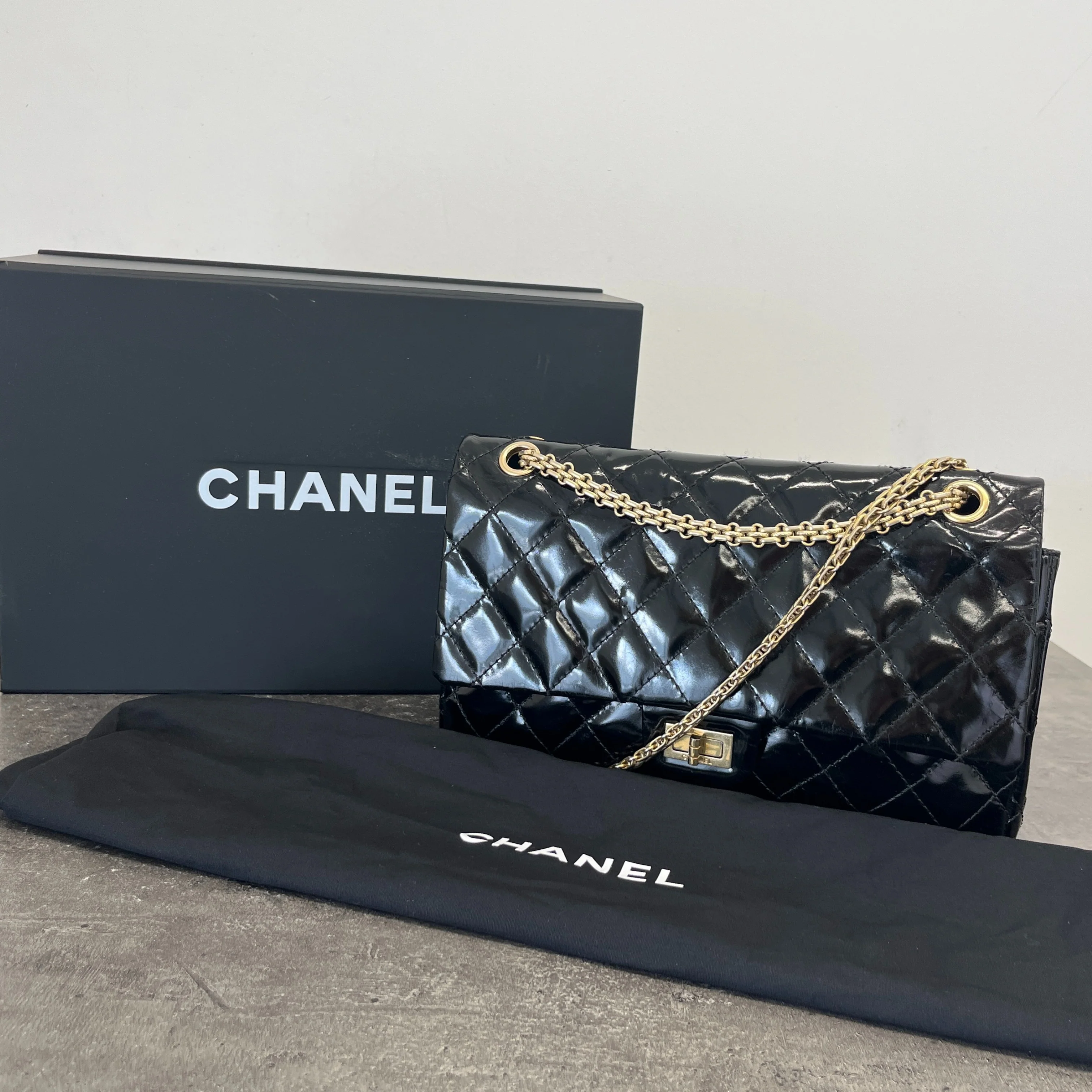 Women's 2.55 Reissue Flap Patent Bag Black - Image 13