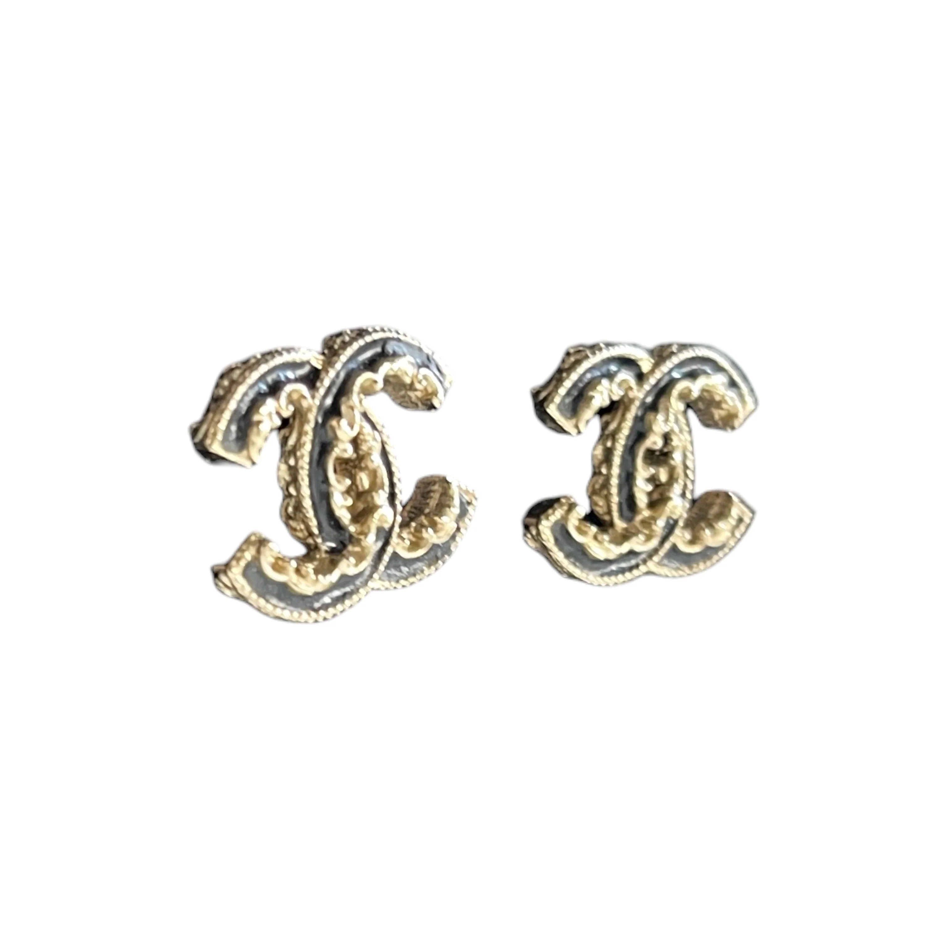 Women's Cc Logo Earrings Black - Image 2