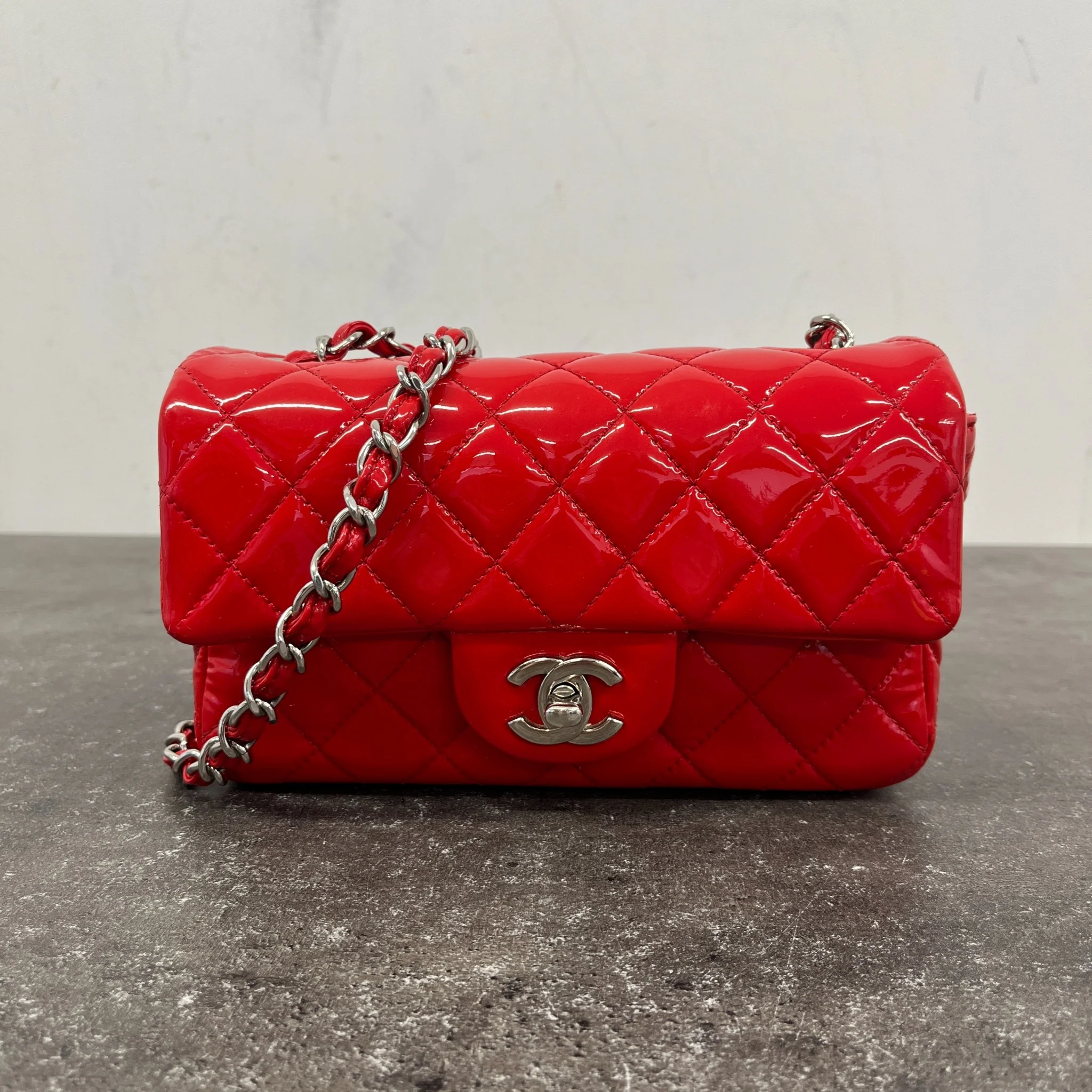 Women's Classic Single Flap Mini Handbag Red - Image 9