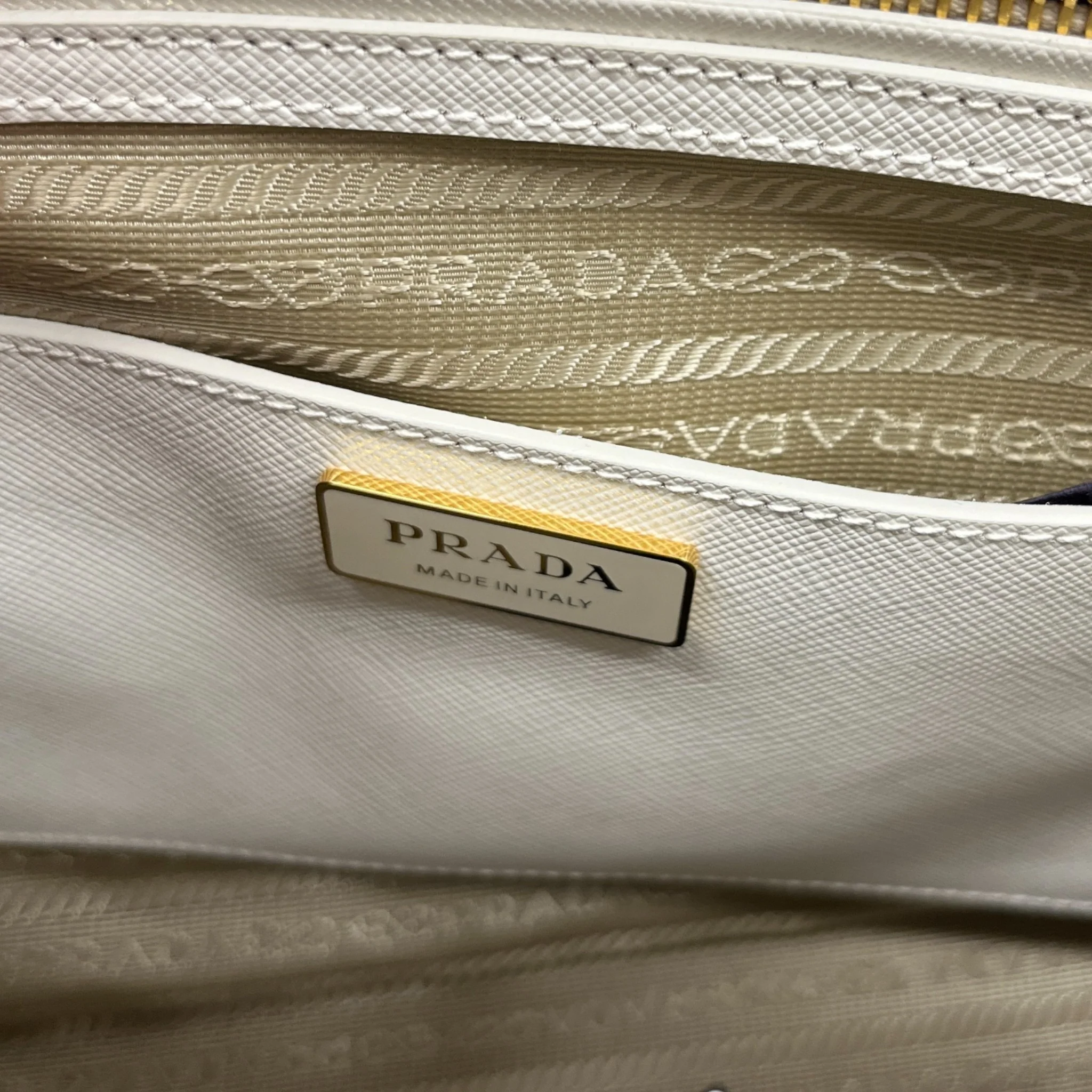 Women's Galleria Saffiano Tote Handbag White - Image 13