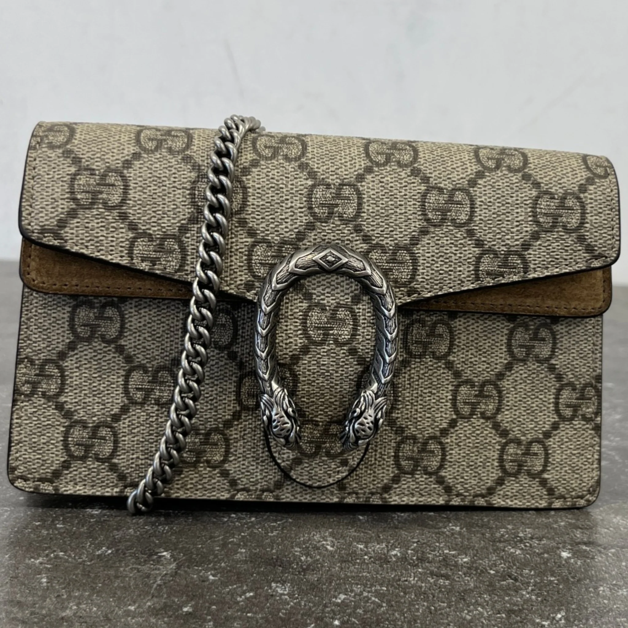 Women's Gg Dionysus Super Mini Bag Beige - Image 10