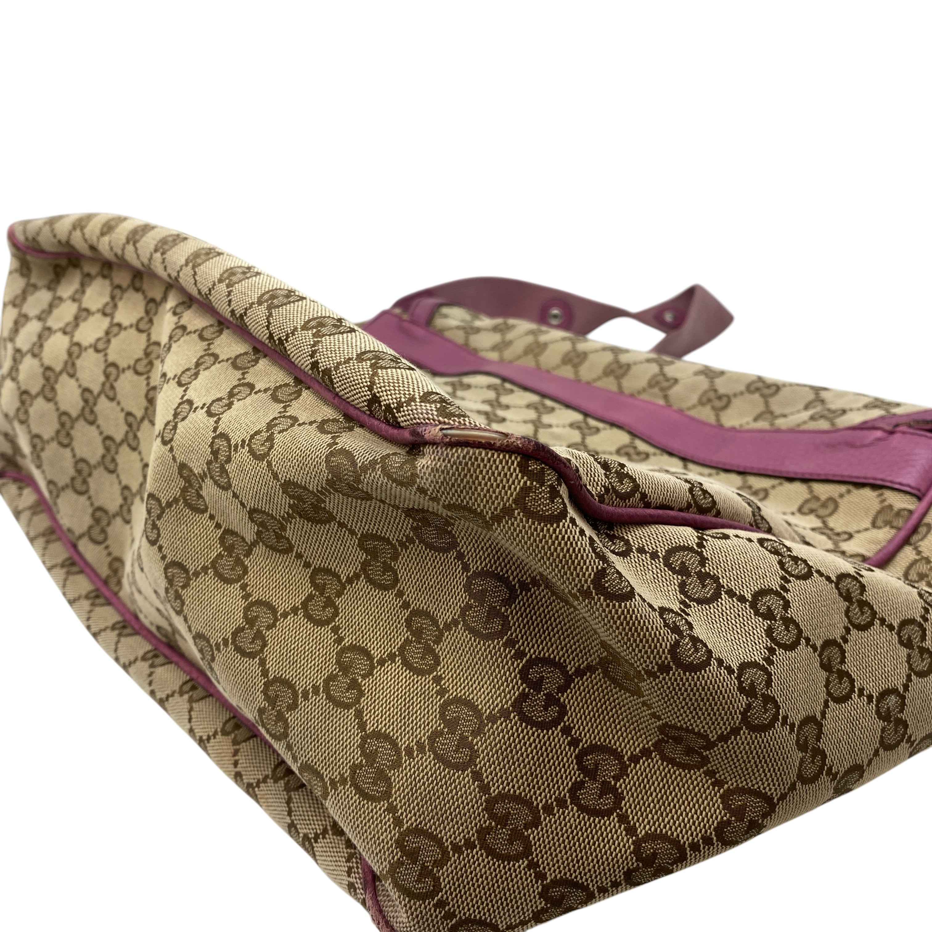 Women's Gg Supreme Messenger Bag Beige - Image 12