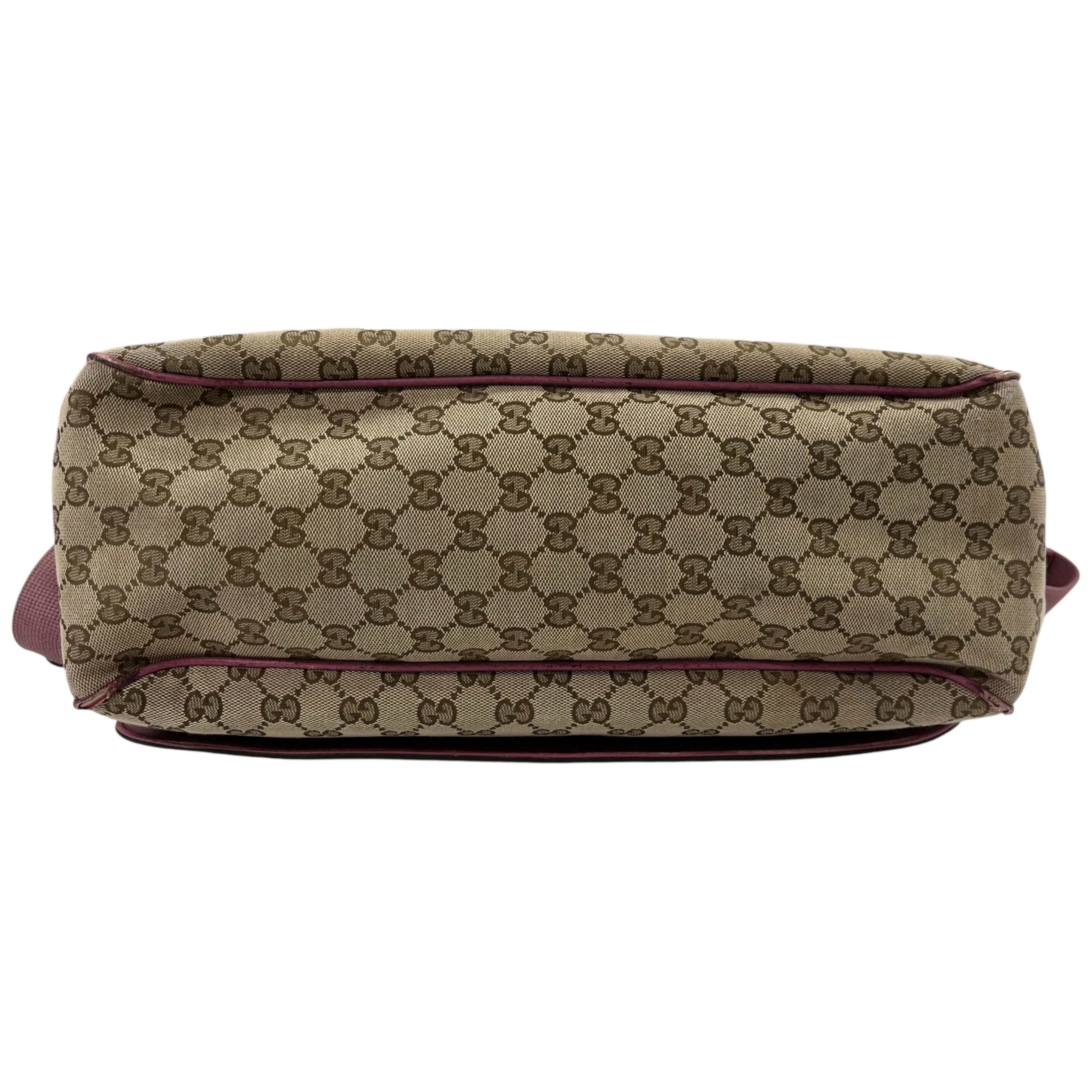 Women's Gg Supreme Messenger Bag Beige - Image 7