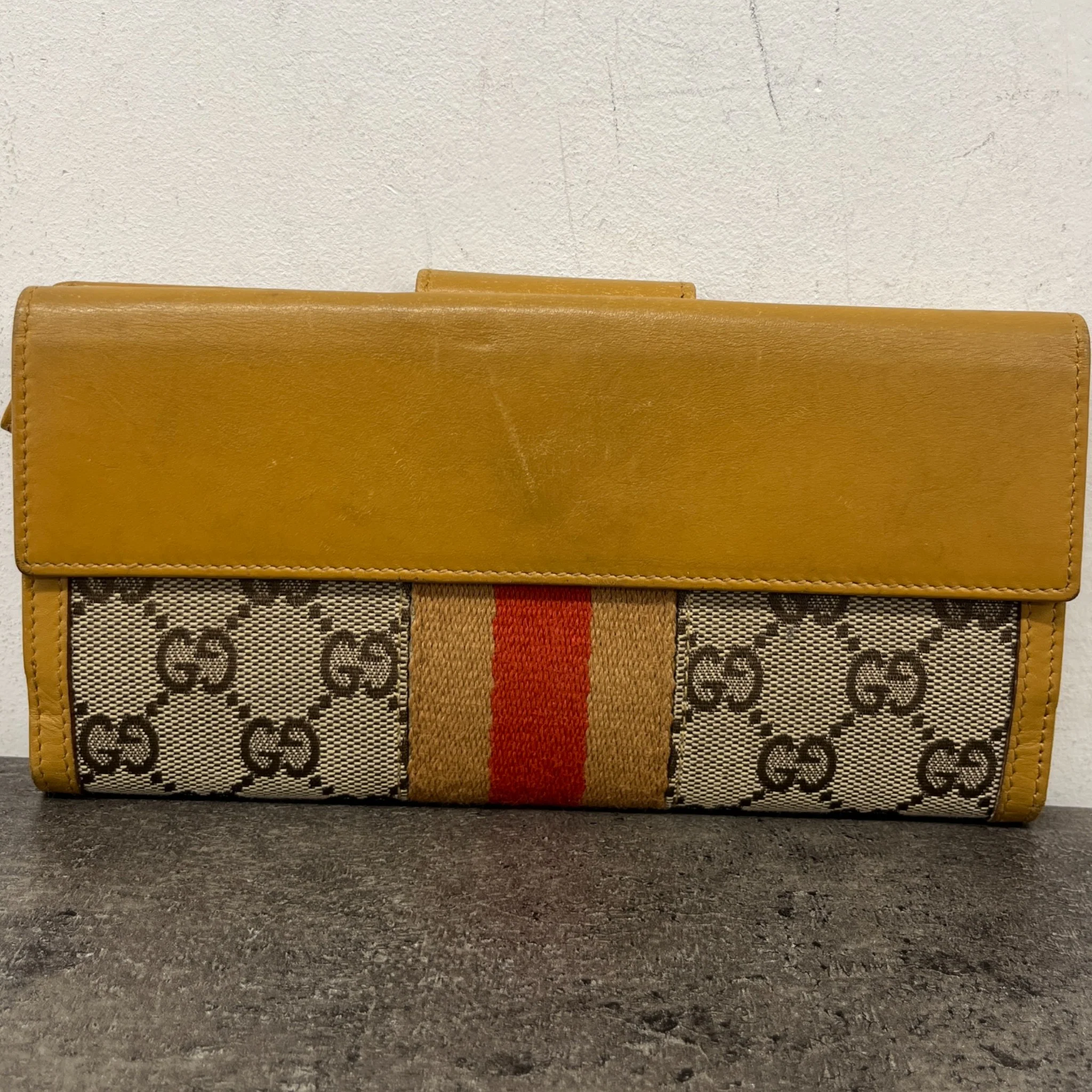 Women's Gg Supreme Purse Beige - Image 11