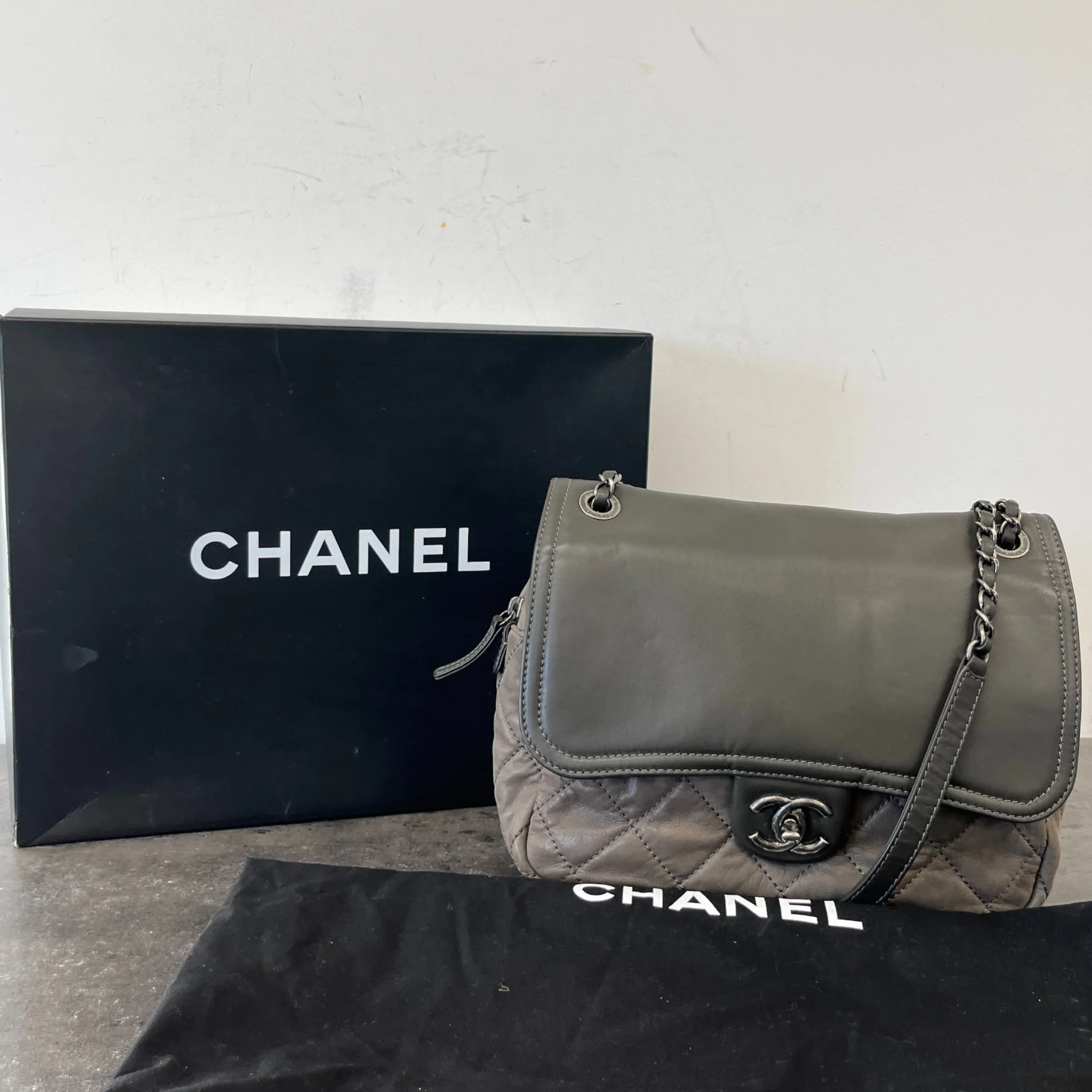 Women's In The Mix Flap Bag Grey - Image 15