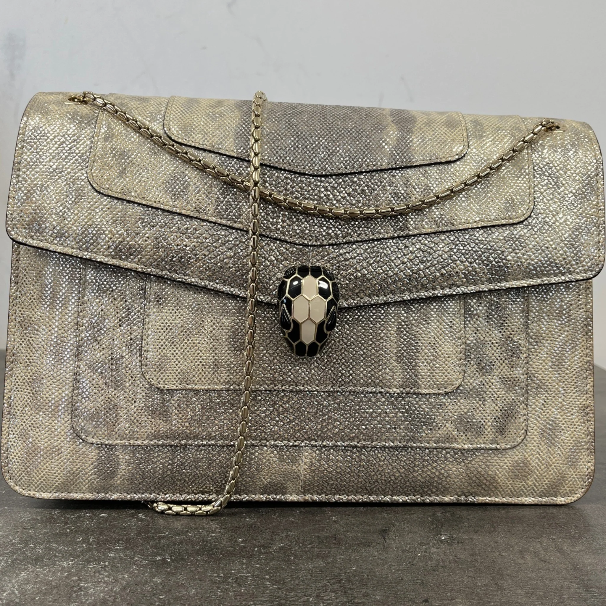 Women's Karung Serpenti Forever Bag Gold - Image 9