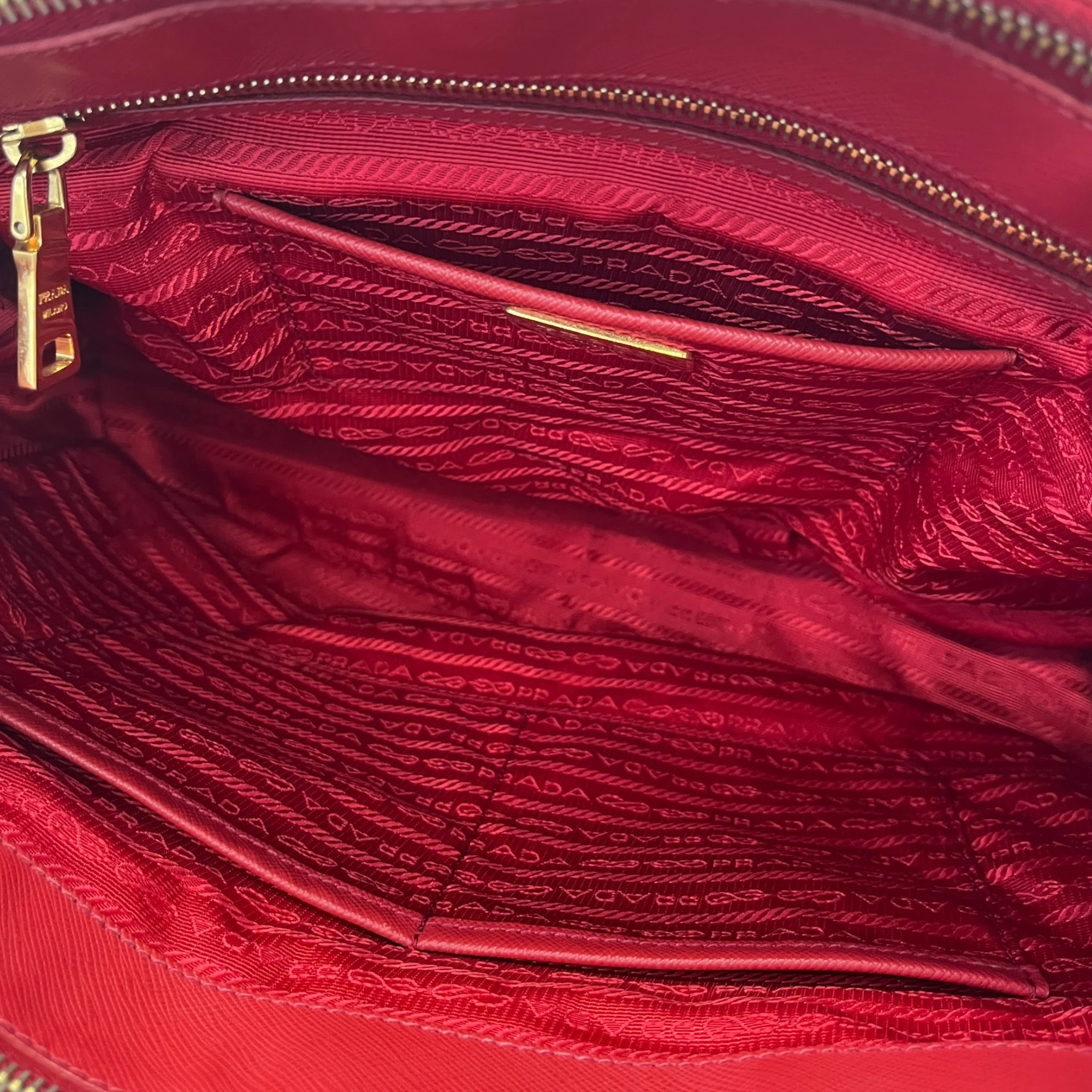 Women's Large Saffiano Lux Handbag Red - Image 8