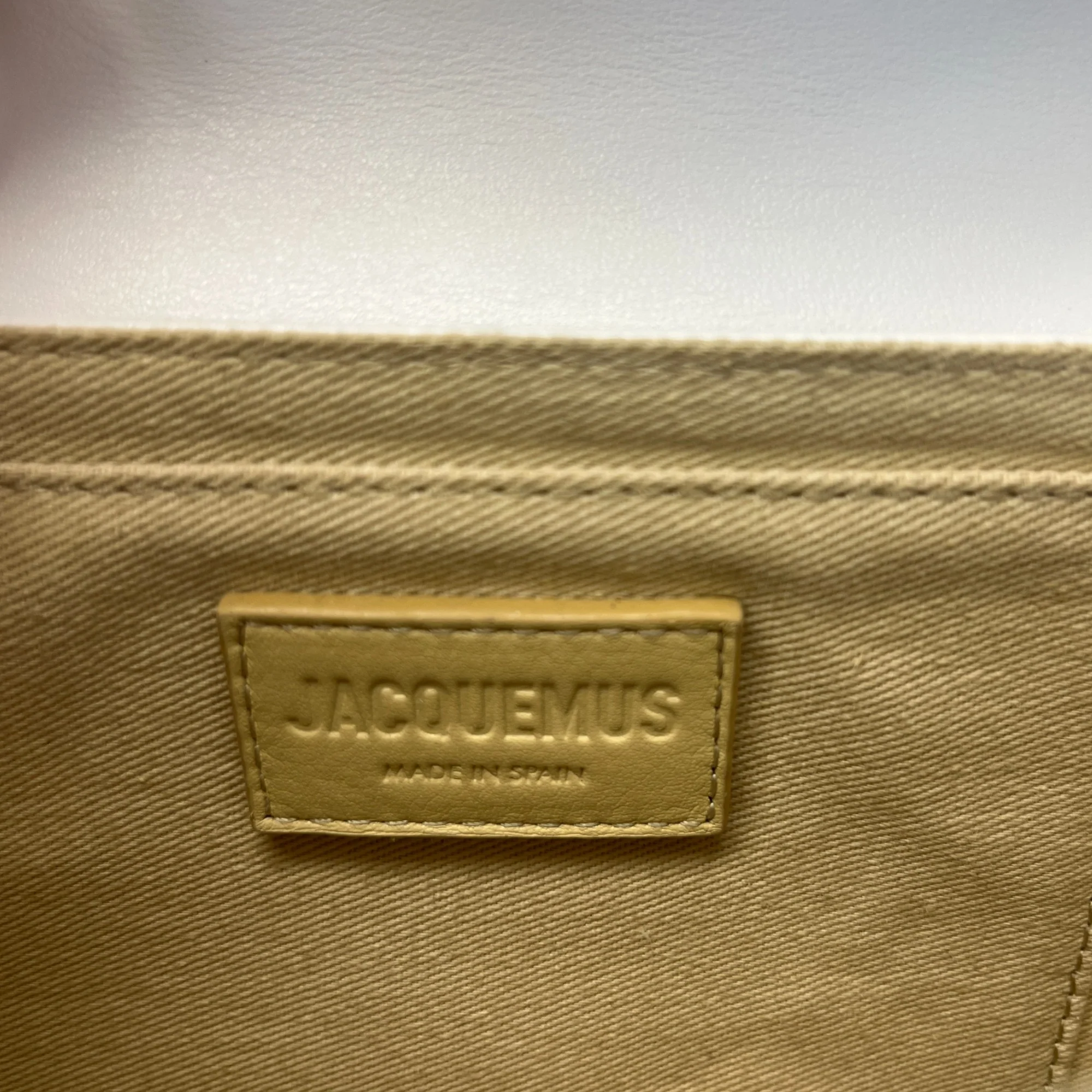 Women's Le Carinu Bag White - Image 12