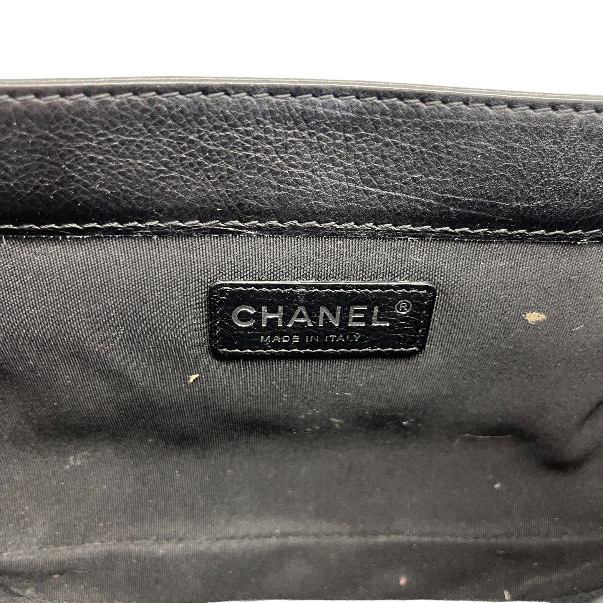 Women's Medium Boy Reverso Flap Bag Black - Image 11