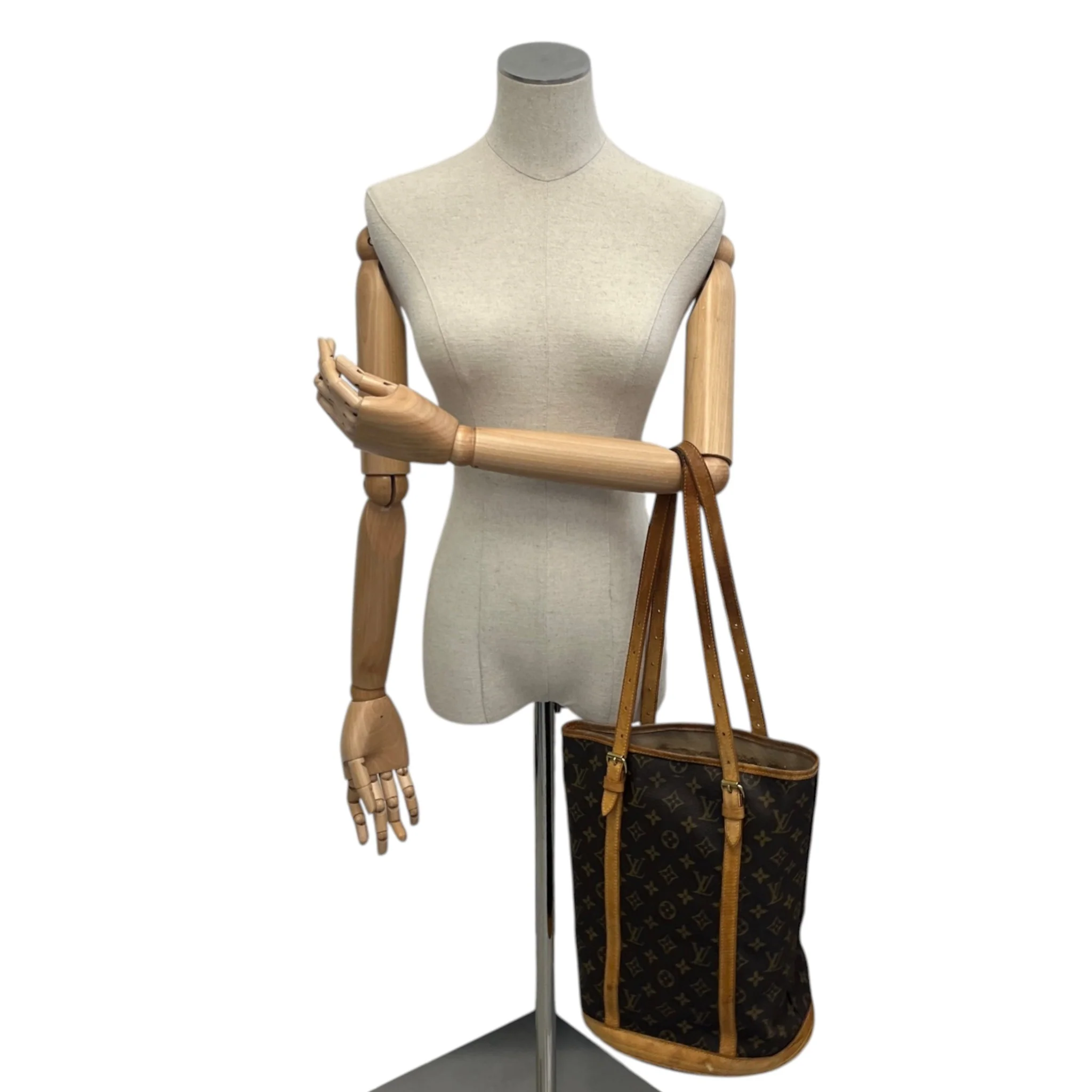 Women's Monogram Petit Marais Bucket Handbag Brown - Image 2