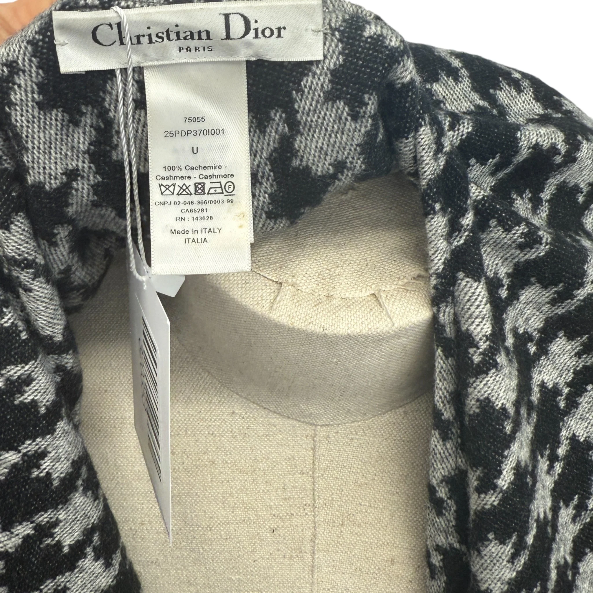 Women's Oblique Cashmere Poncho Grey - Image 8