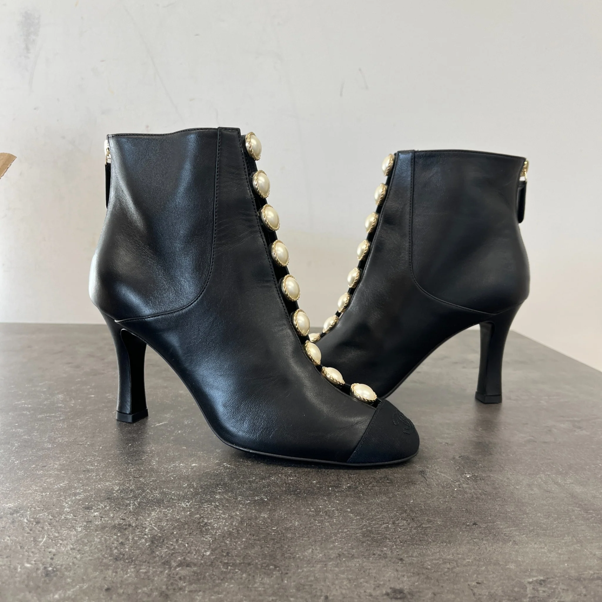 Women's Pearl Cc Logo Boots Black Size EU 36 / UK 3 - Image 11