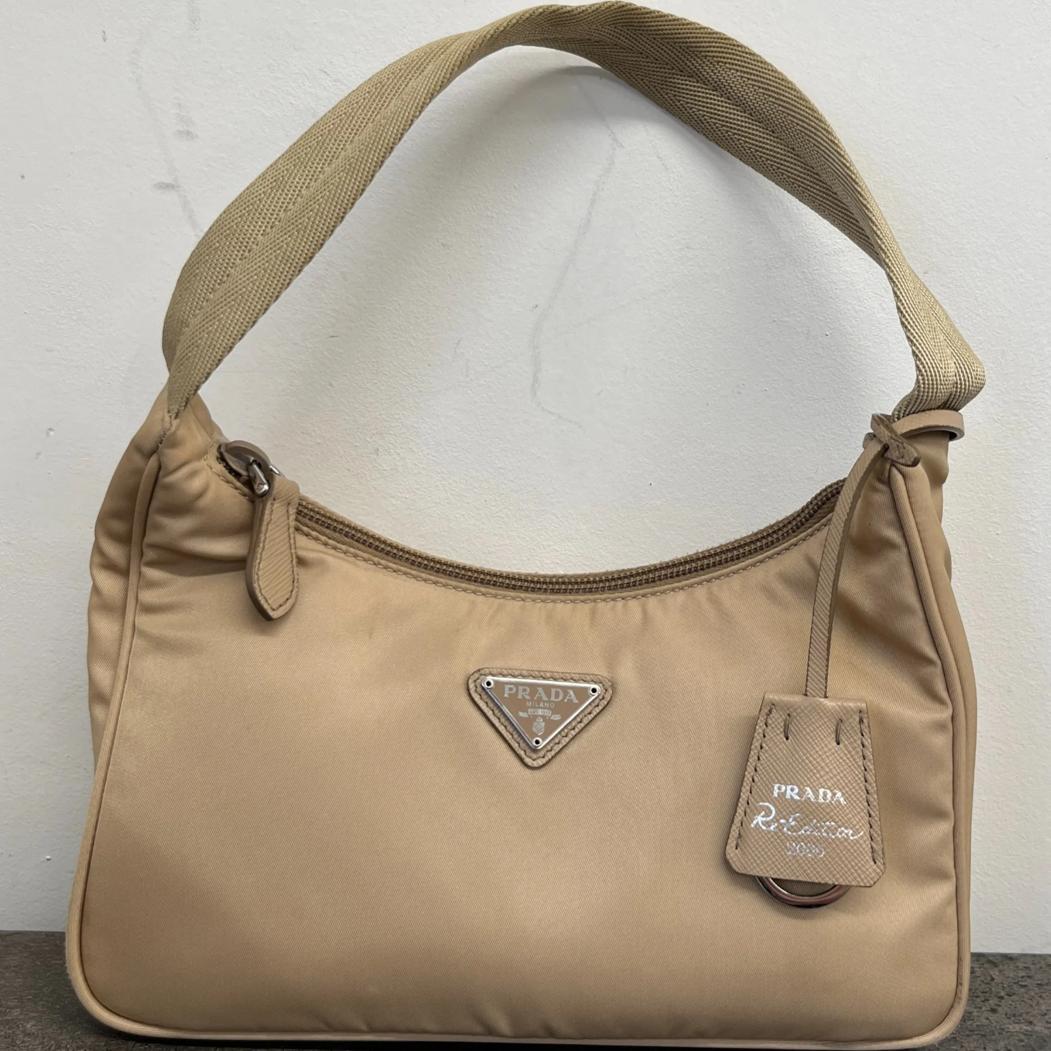 Women's Re-Edition 2000 Handbag Beige - Image 14