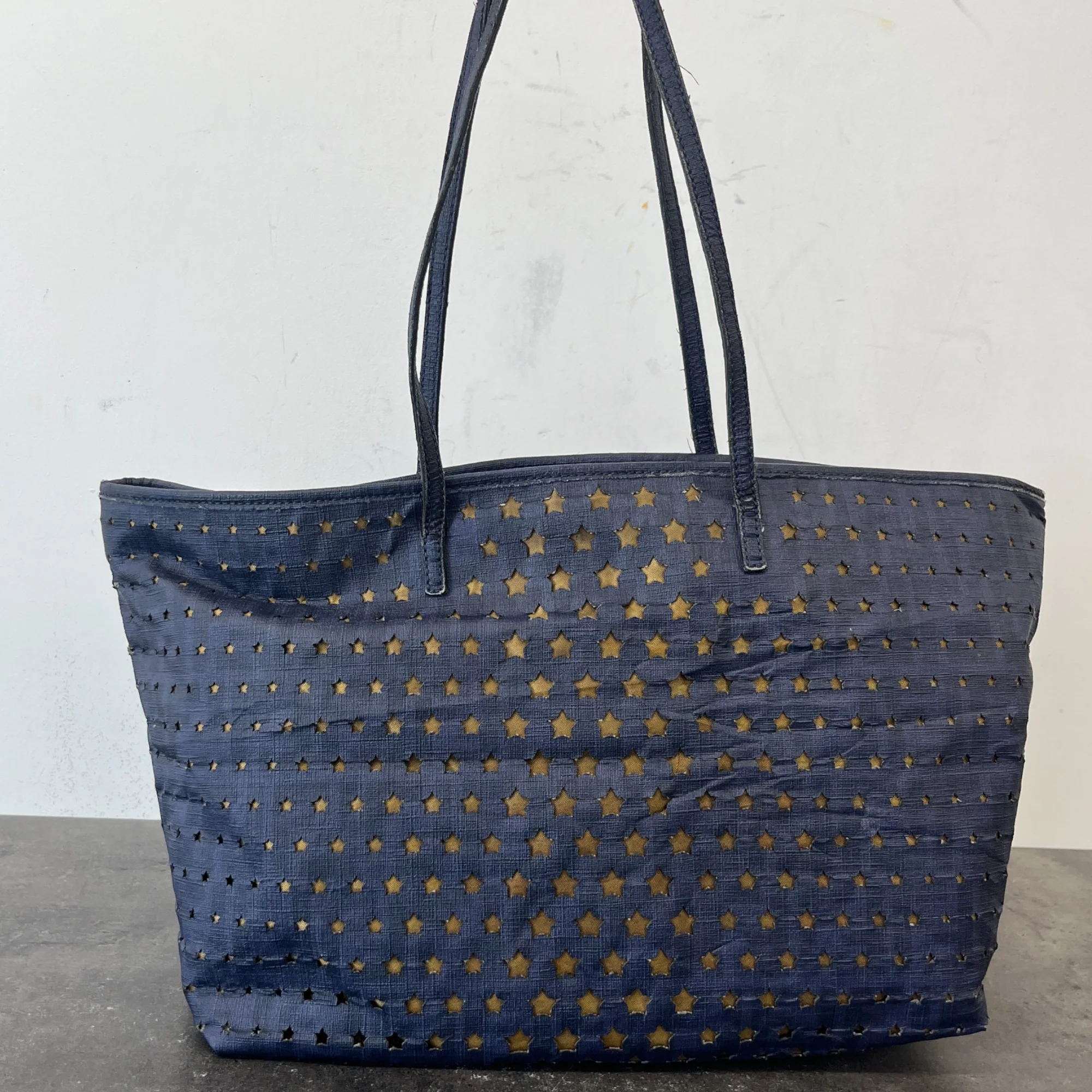 Women's Star Cut-Out Tote Bag Navy - Image 10