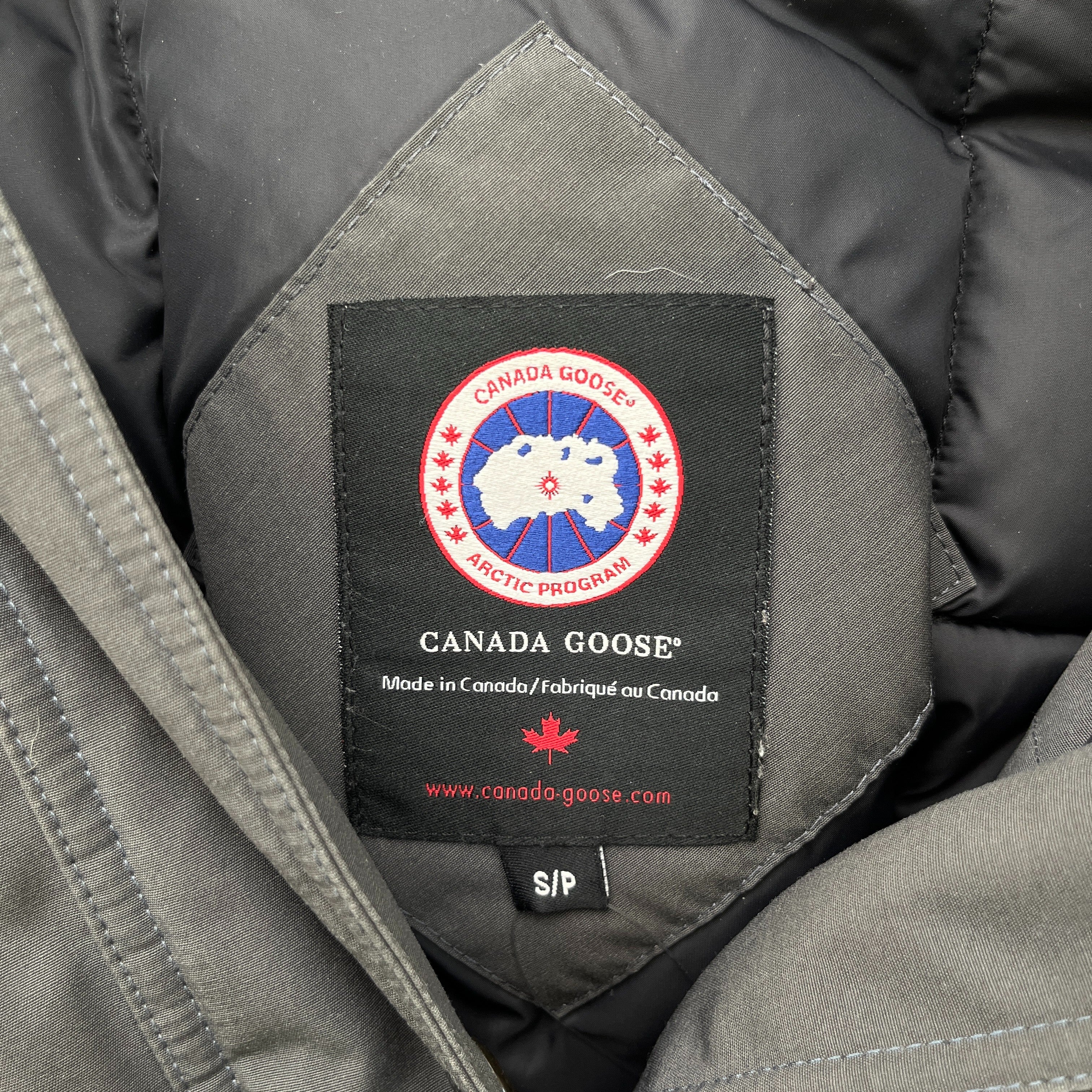 Women's Trillium Parka Down Jacket Grey Size S - Image 8