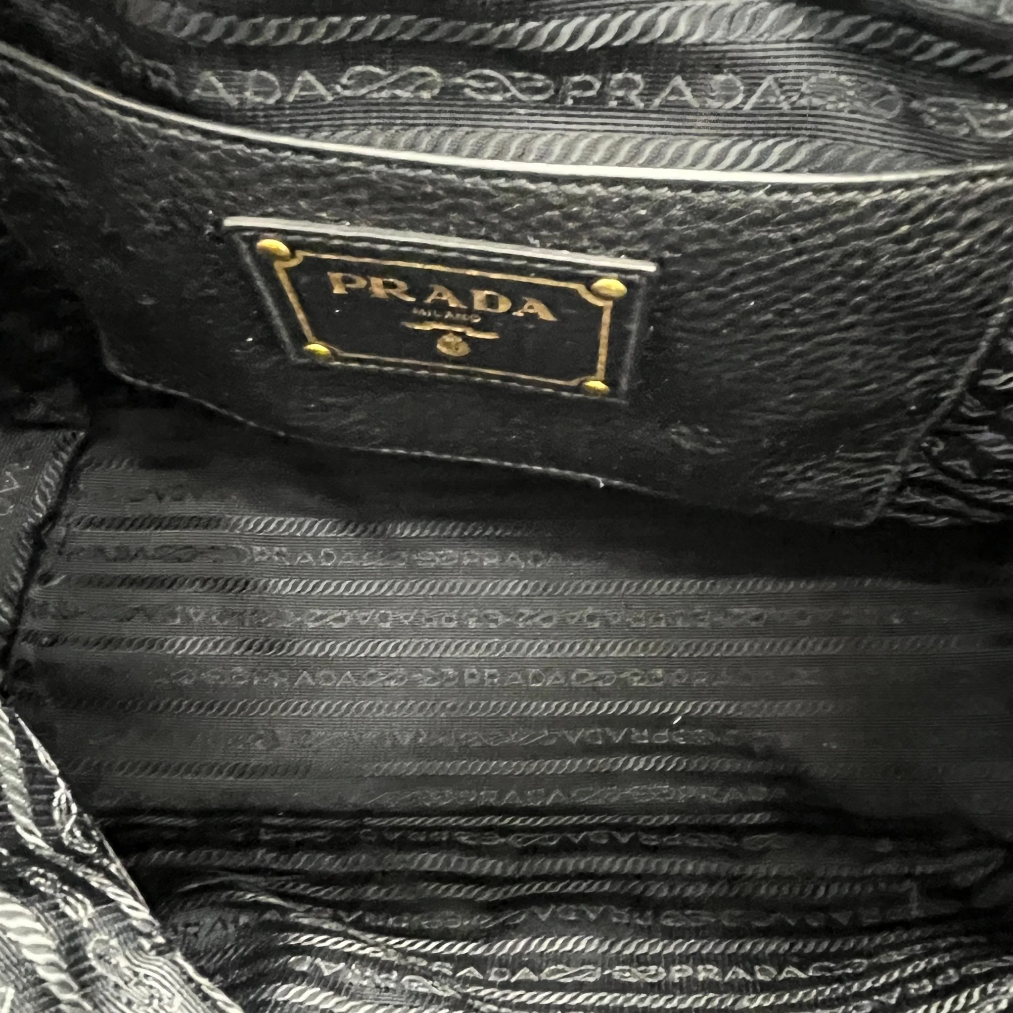 Women's Vitello Daino Tote Bag Black - Image 13